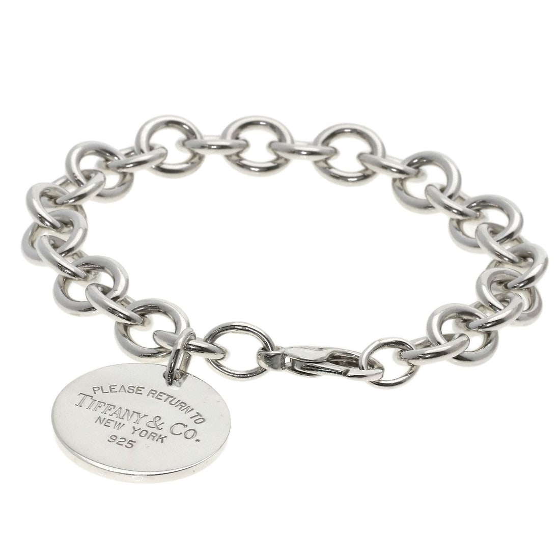 Tiffany Co Round Silver Tags Bracelet: Tiffany Co Round Silver Tags Bracelet Tiffany Co Round Silver Tags Bracelet features a sleek design with a silver metal construction and a round shape. This stylish bracelet is made from sterling silv