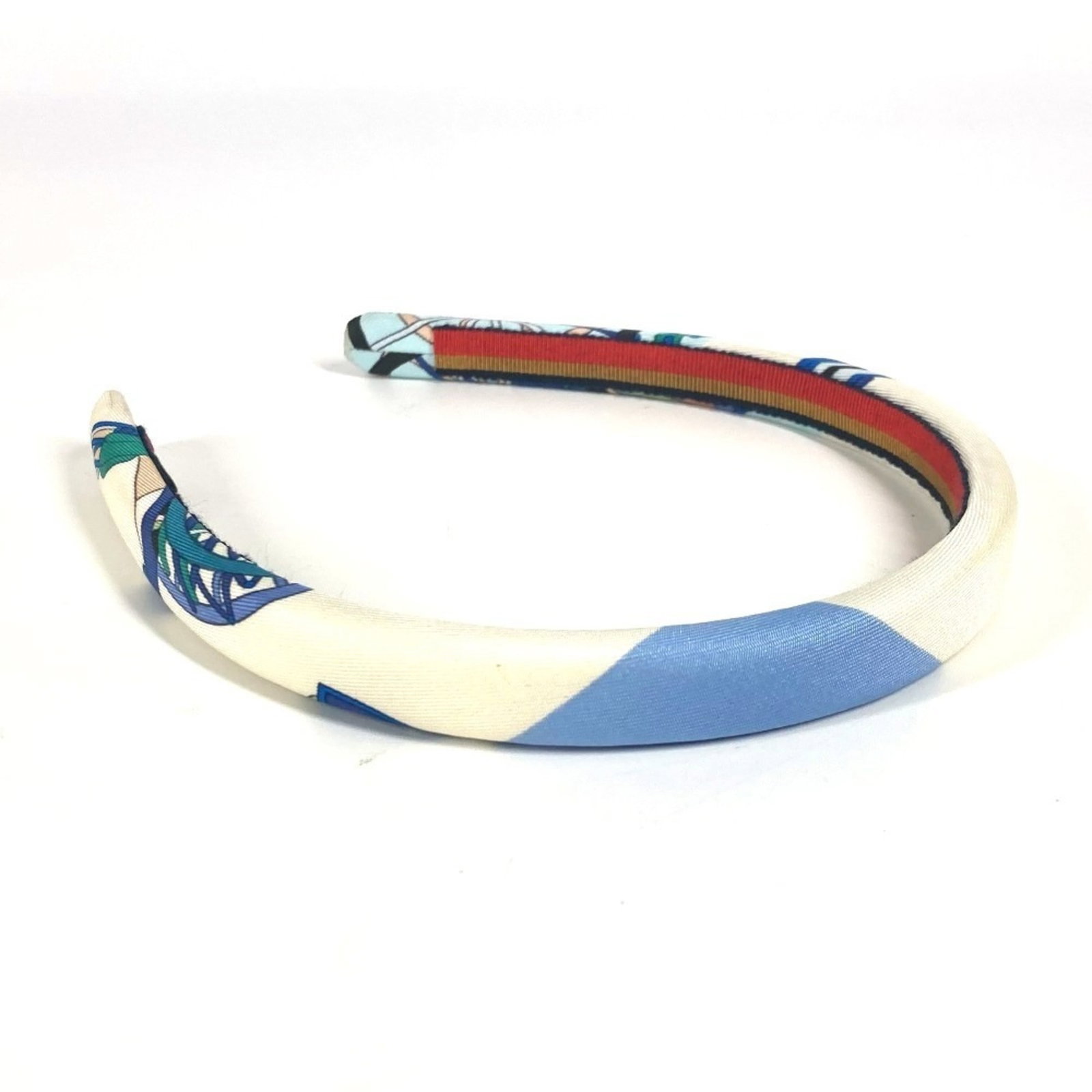 Hermes Silk Band Alice: Hermes Silk Band Alice Silk band from the iconic French fashion house Hermes, featuring a delicate blue and white design. Made from high-quality silk, this 1.5cm wide Alice band is a stylish accessory