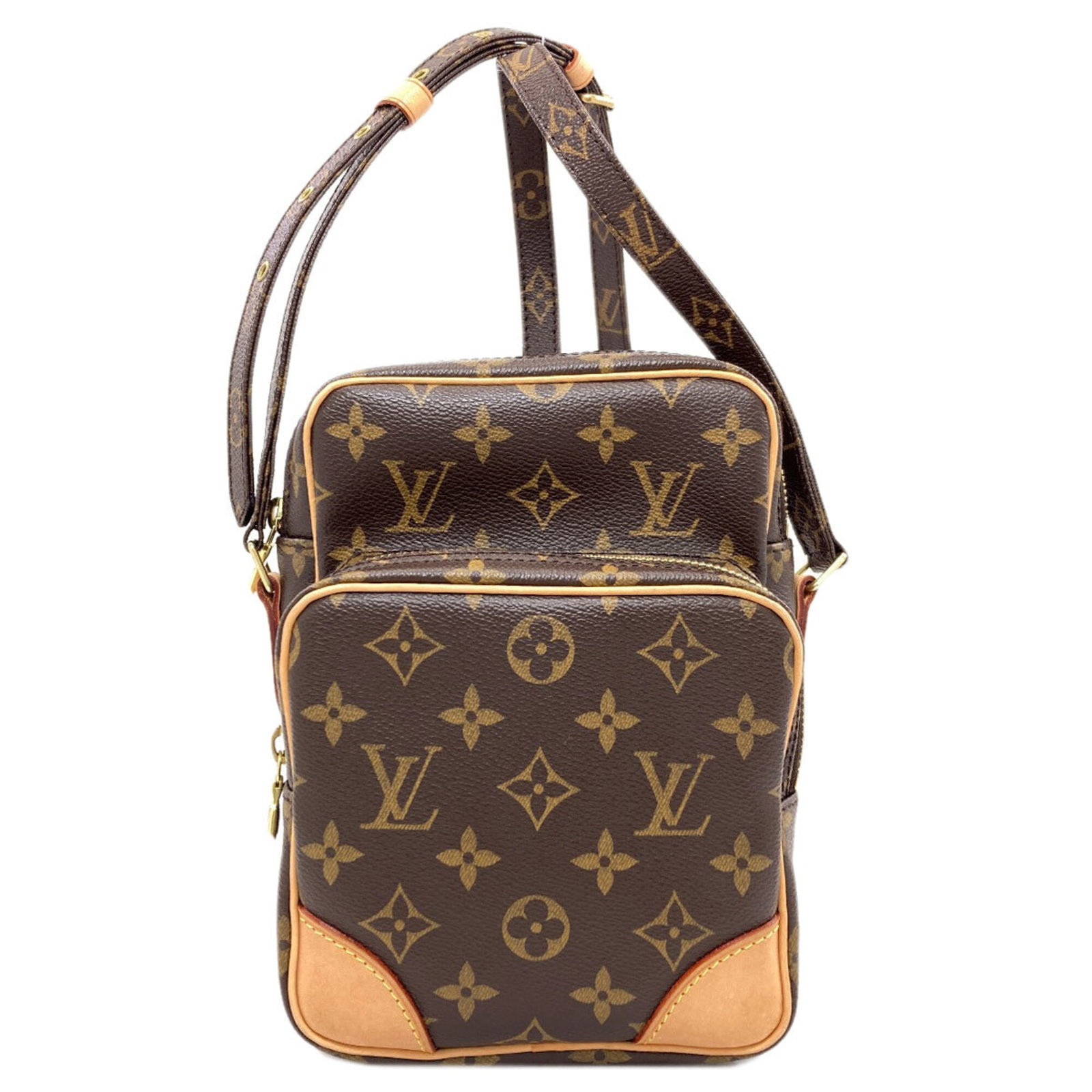 Shoulder Bag Monogram Louis Vuitton: Shoulder Bag Monogram Louis Vuitton Monogrammed with iconic Louis Vuitton style, this shoulder bag boasts a timeless design with a classic monogram pattern. Measuring 22cm x 15.5cm x 9.5cm, it feature