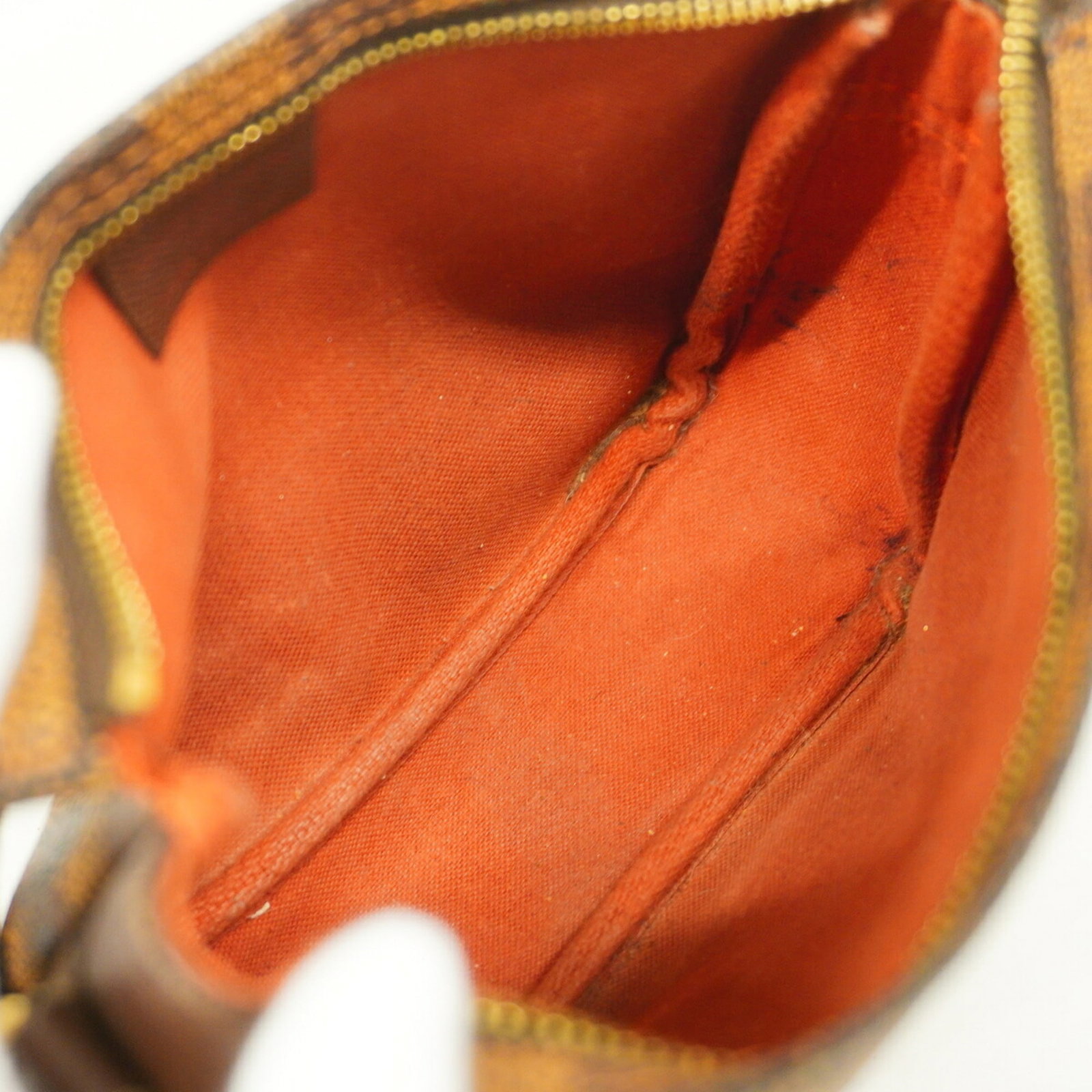 Louis Vuitton Pouch - 4