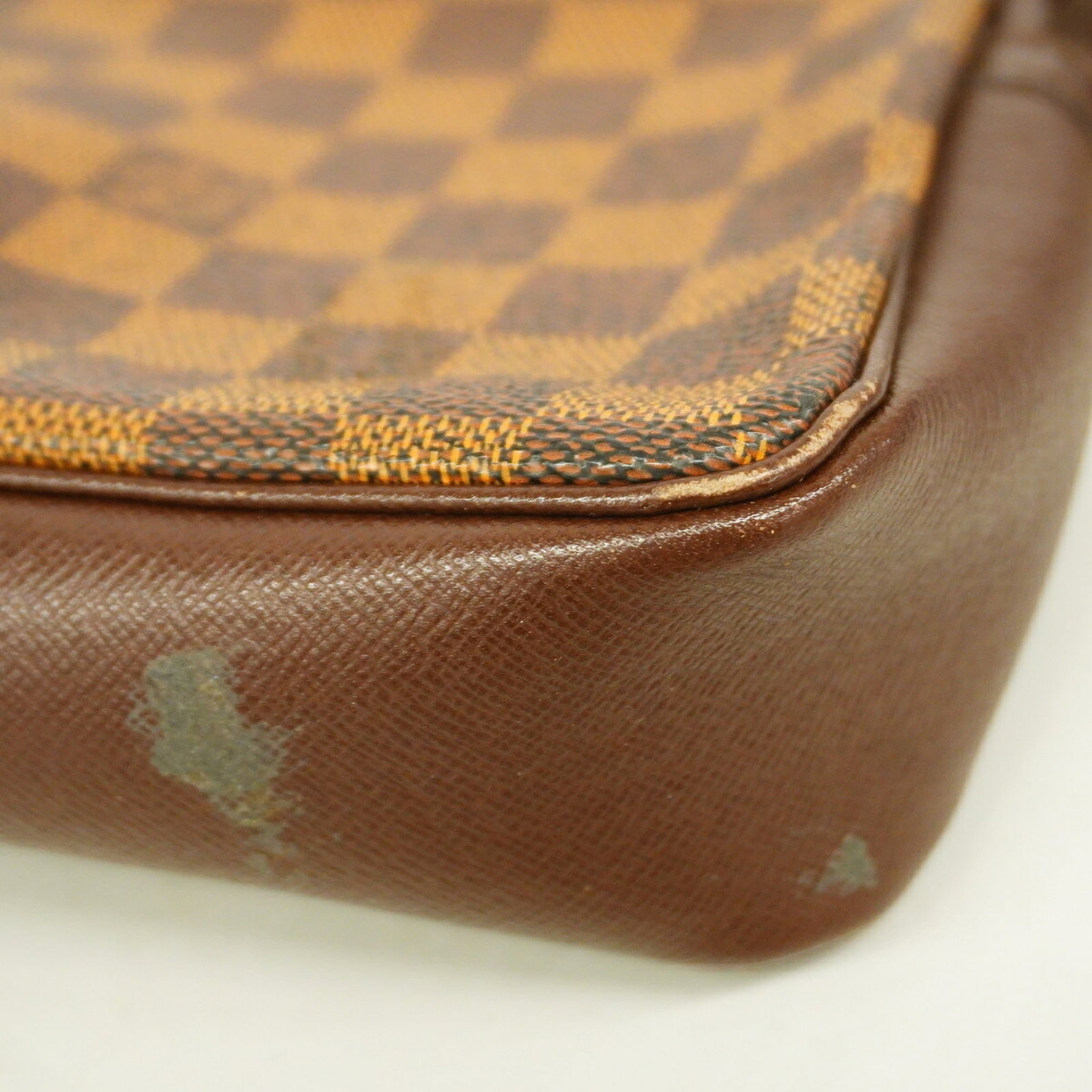 Louis Vuitton Pouch - 6