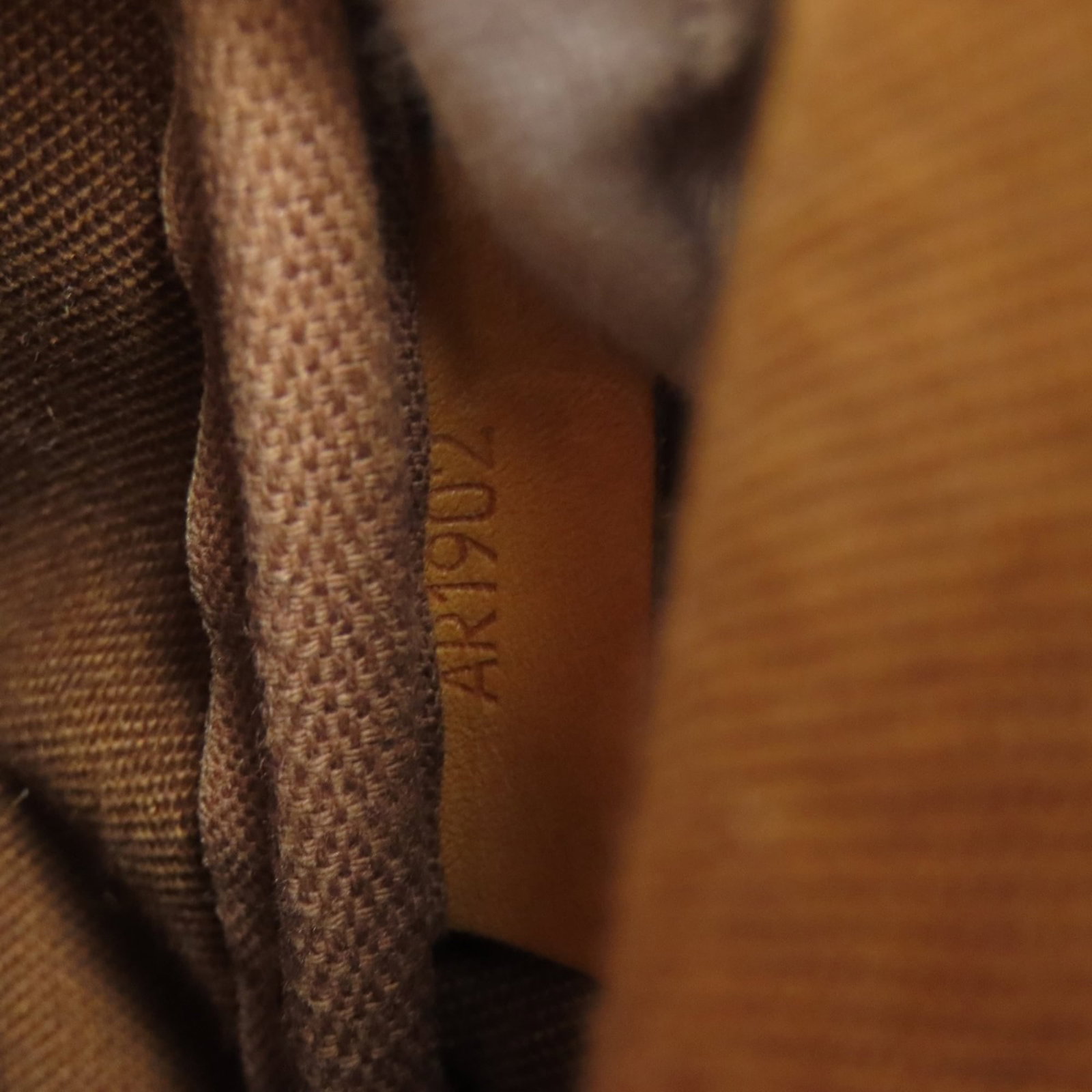 Shoulder Bag Monogram Louis Vuitton - 8