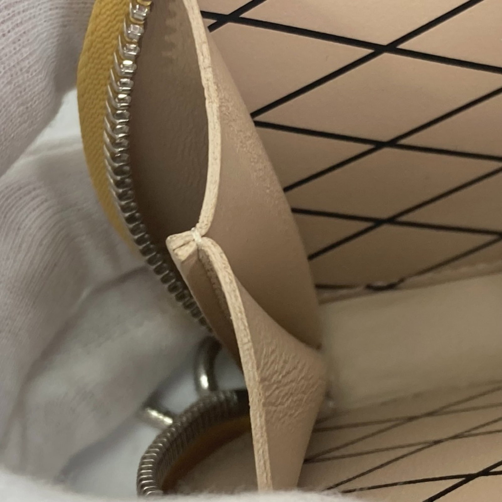 Louis Vuitton Coin Purse/ Coin Case - 13