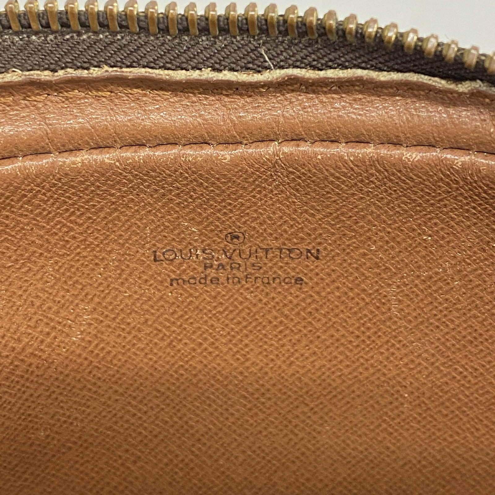 Louis Vuitton Bag - 5