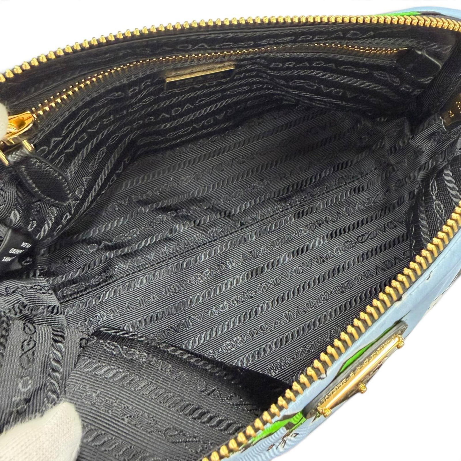 Nylon Prada Pouch - 6