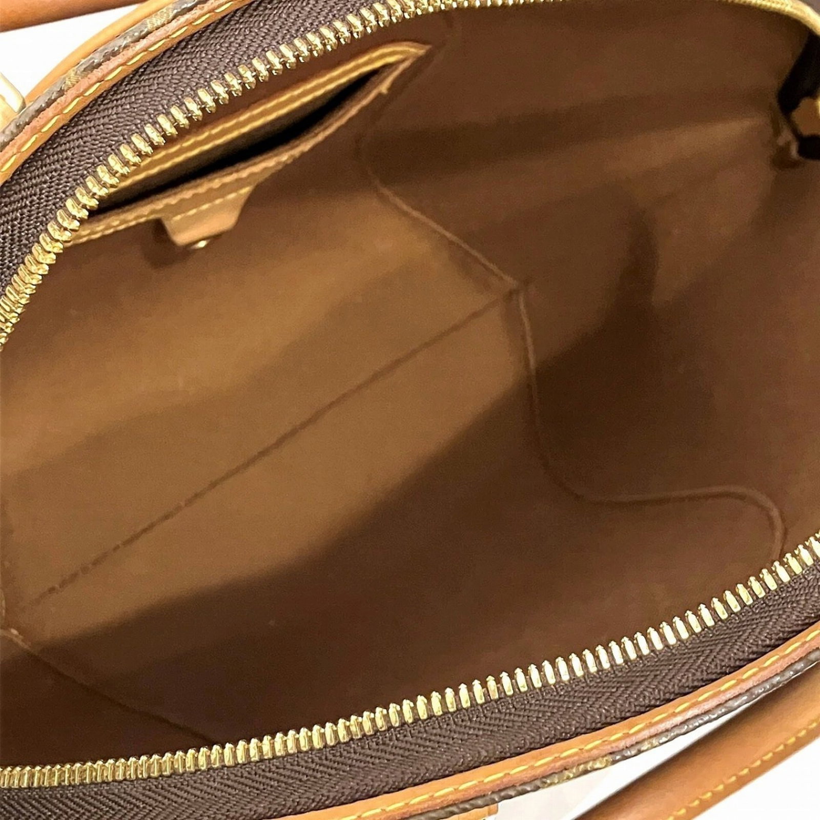Louis Vuitton Monogram Handbag - 5