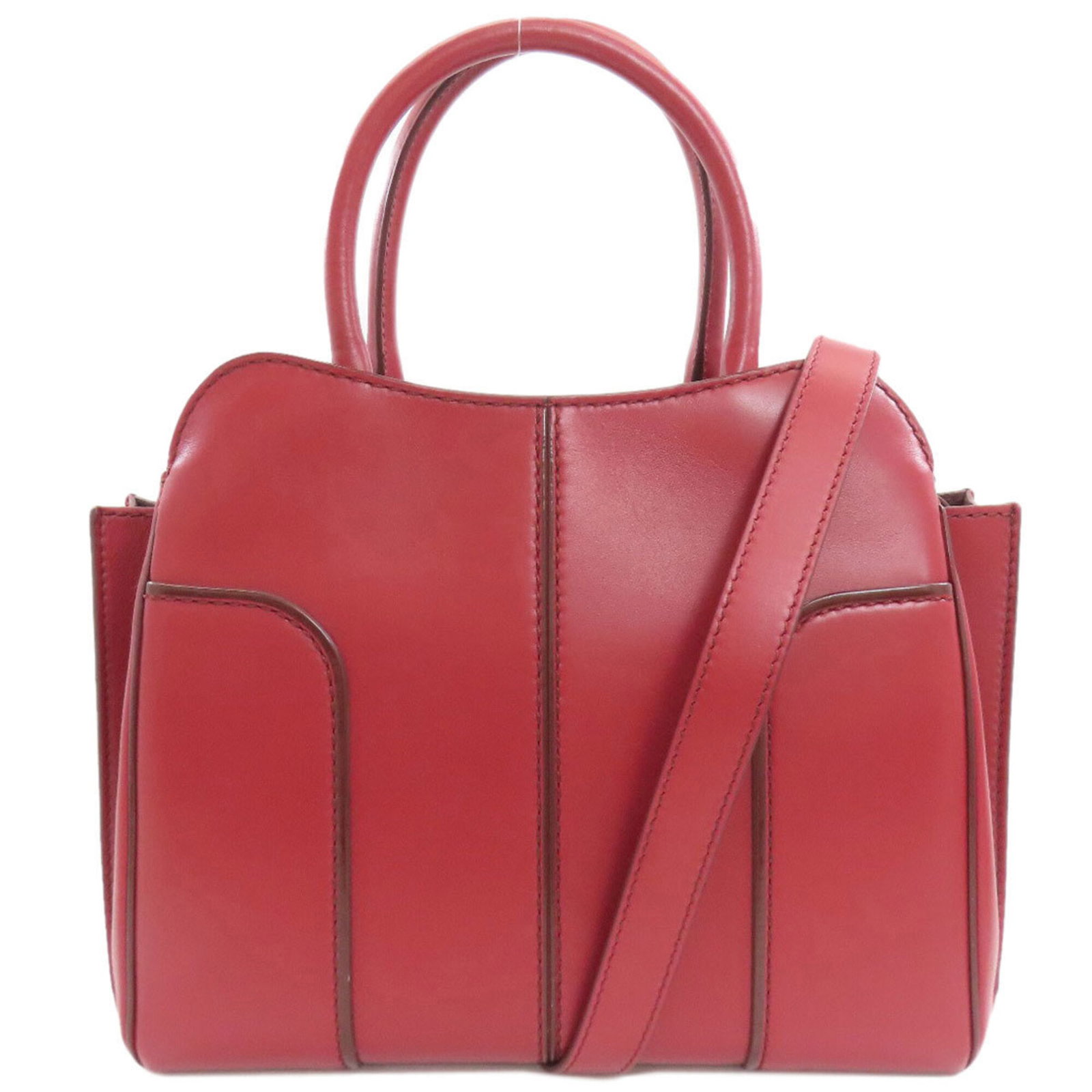 Handbag Leather Tod'S: Handbag Leather Tod'S Tod's iconic red leather handbag boasts a sleek design with a 31cm handle and adjustable strap length, perfect for everyday use. The spacious interior features a zipper pocket