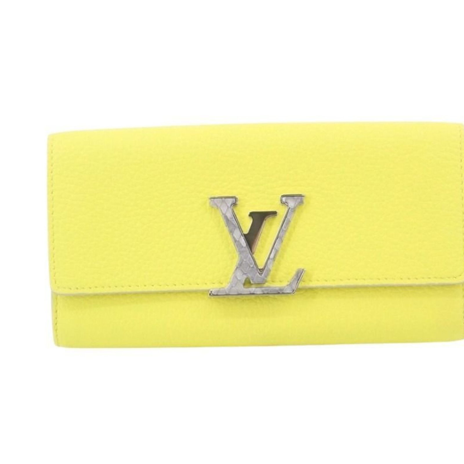 Leather Wallet Bi Fold Louis Vuitton: Leather Wallet Bi Fold Louis Vuitton Taurillon leather crafted Louis Vuitton bi-fold wallet features a striking yellow color and RFID-blocking technology for added security. Measuring 11cm x 20cm x