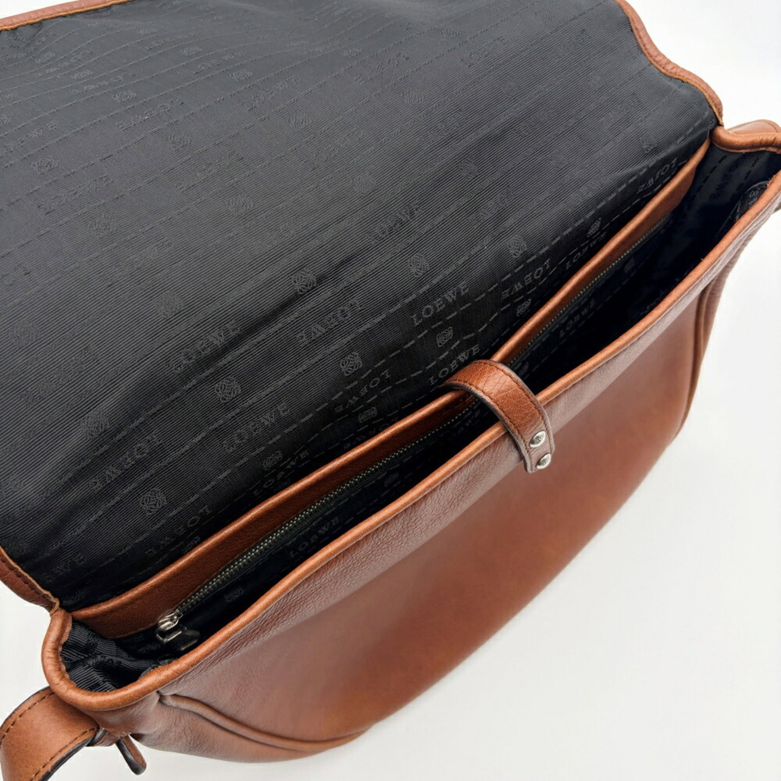 Shoulder Bag Leather - 16