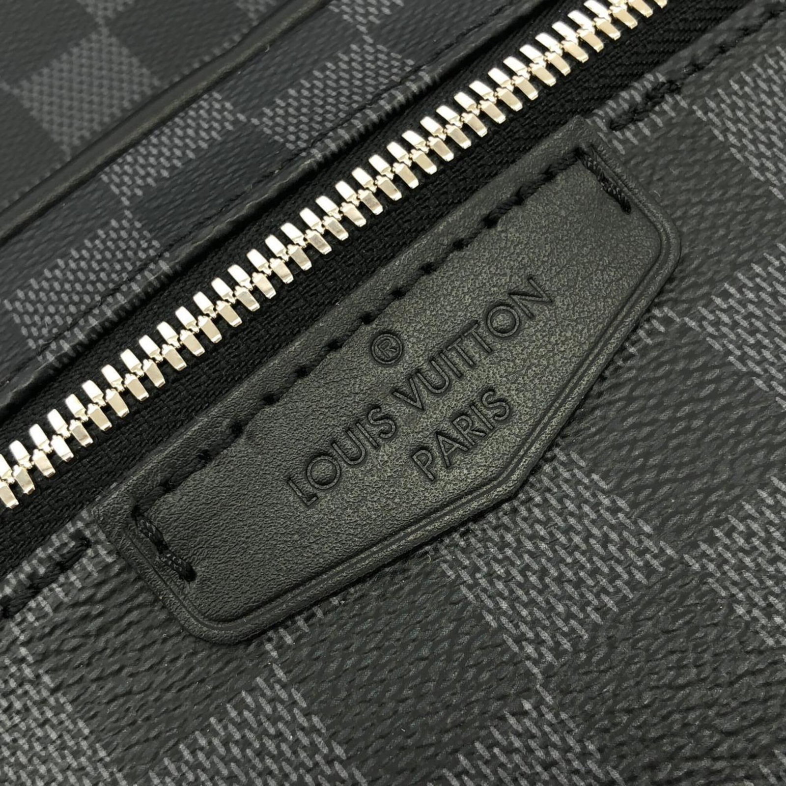 Damier Graphite Louis Vuitton Backpack - 4