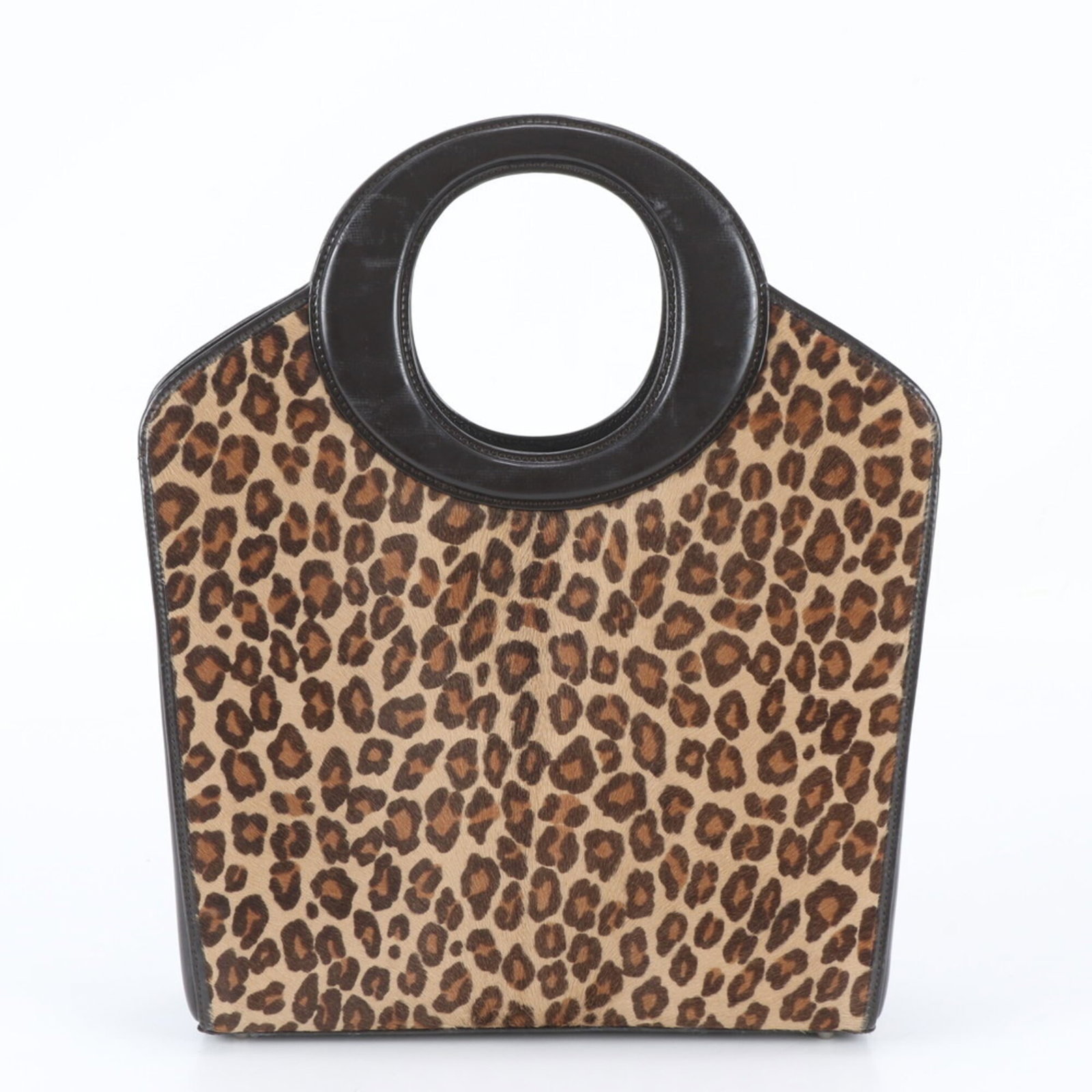 Handbag Leather Christian Dior Tote Bag: Handbag Leather Christian Dior Tote Bag Brown Harako Leather Christian Dior Tote Bag with classic design and structured shape, measuring 28cm x 26cm x 8cm. Made from high-quality leather, this