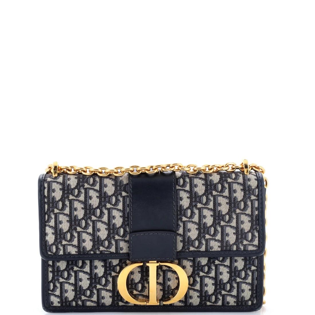Christian Dior 30 Montaigne Chain Flap Bag Oblique East West: Christian Dior 30 Montaigne Chain Flap Bag Oblique East West The Christian Dior 30 Montaigne Chain Flap Bag Oblique East West boasts a striking blue canvas exterior with a classic oblique design.