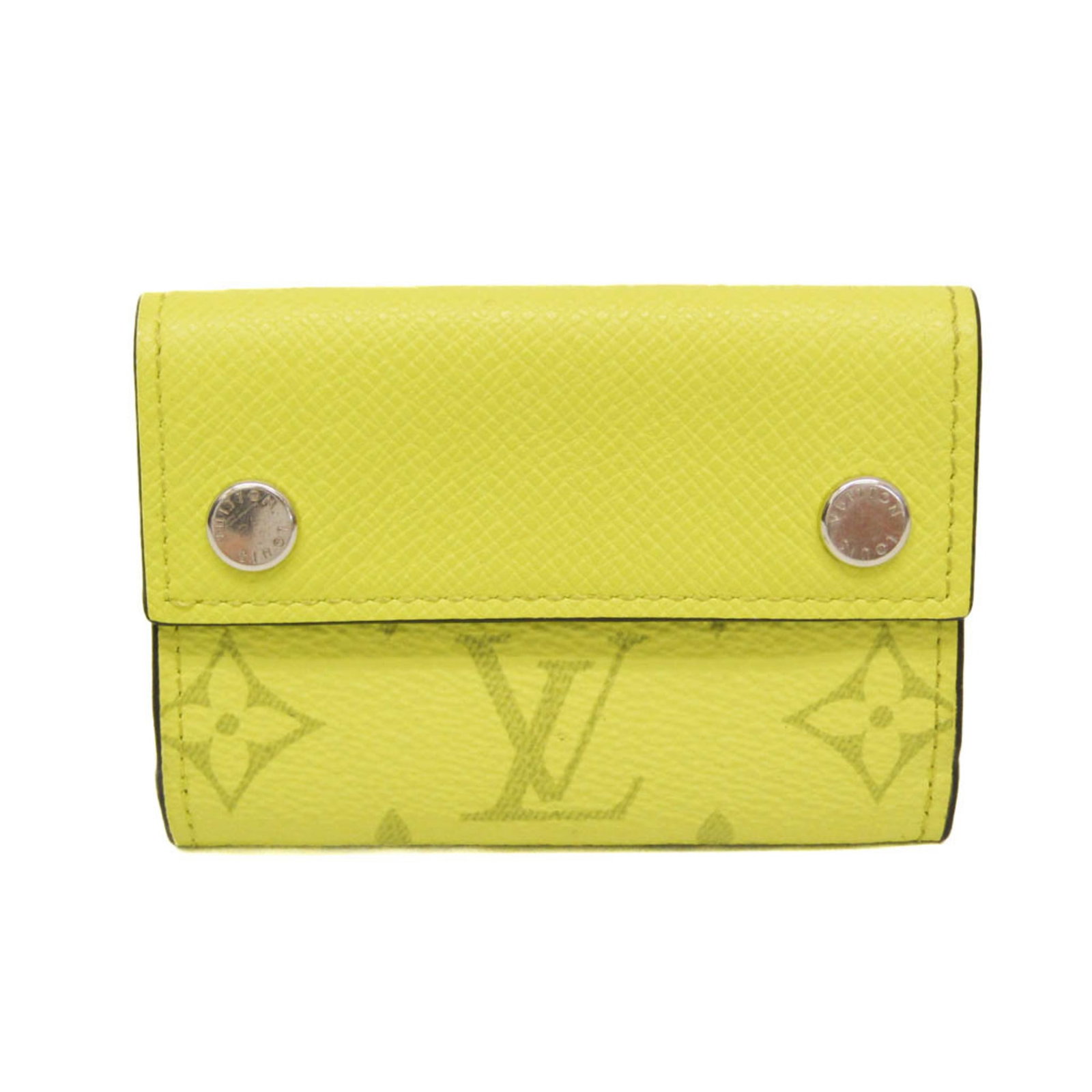 Louis Vuitton Wallet (Tri-Fold) Taigarama: Louis Vuitton Wallet (Tri-Fold) Taigarama The Louis Vuitton Taigarama Discovery Compact Wallet is a stylish and compact tri-fold wallet made from Taigarama material. Measuring 7cm x 9.5cm, it