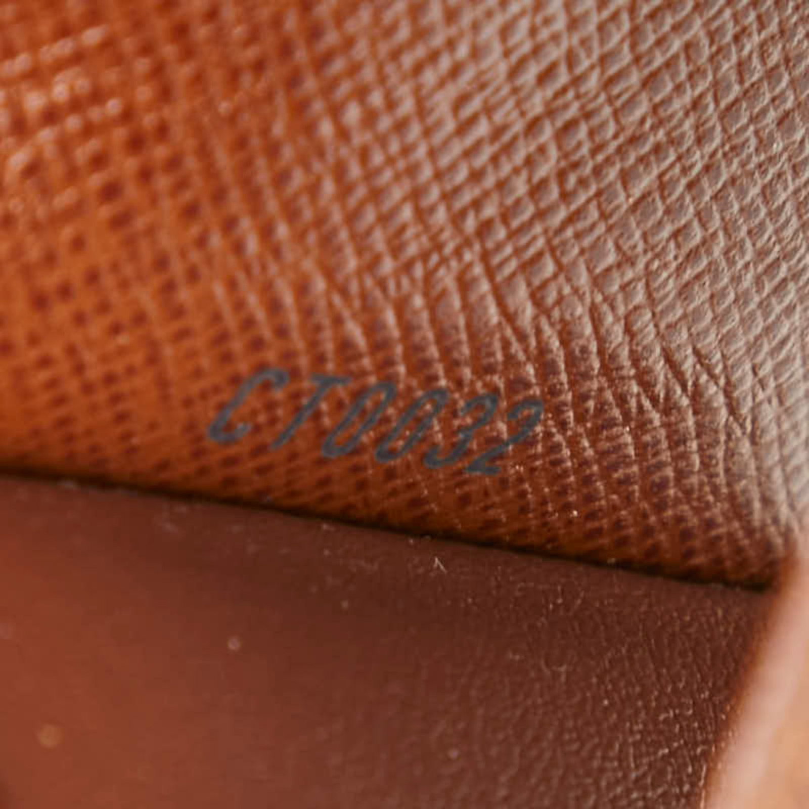 Louis Vuitton Keycase - 9