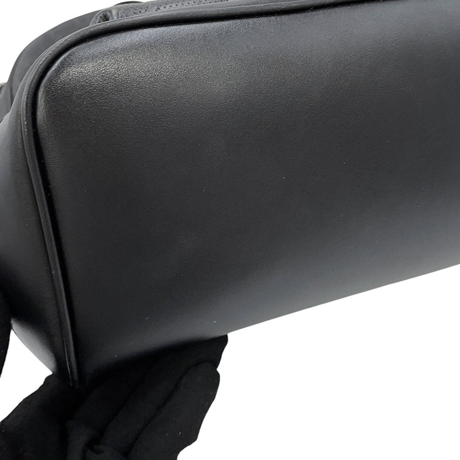 Gucci Backpack Embossed Leather - 7