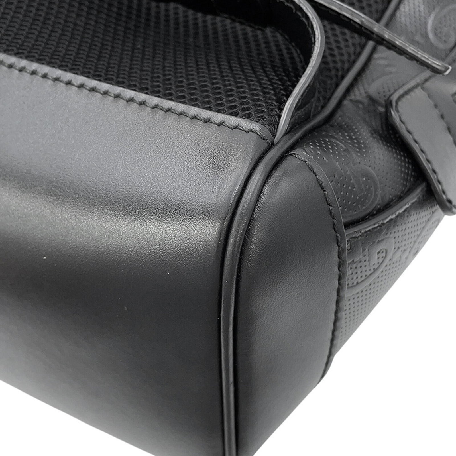 Gucci Backpack Embossed Leather - 8