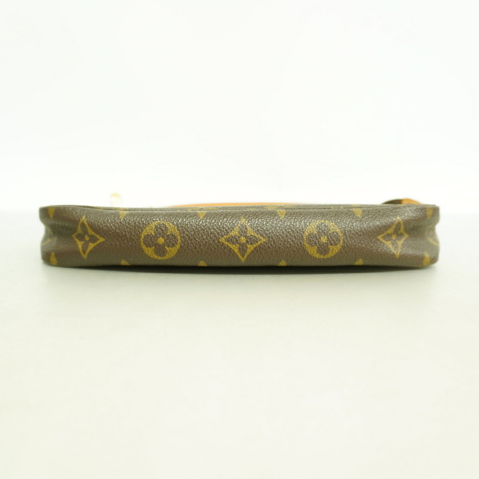 Louis Vuitton Pouch - 3