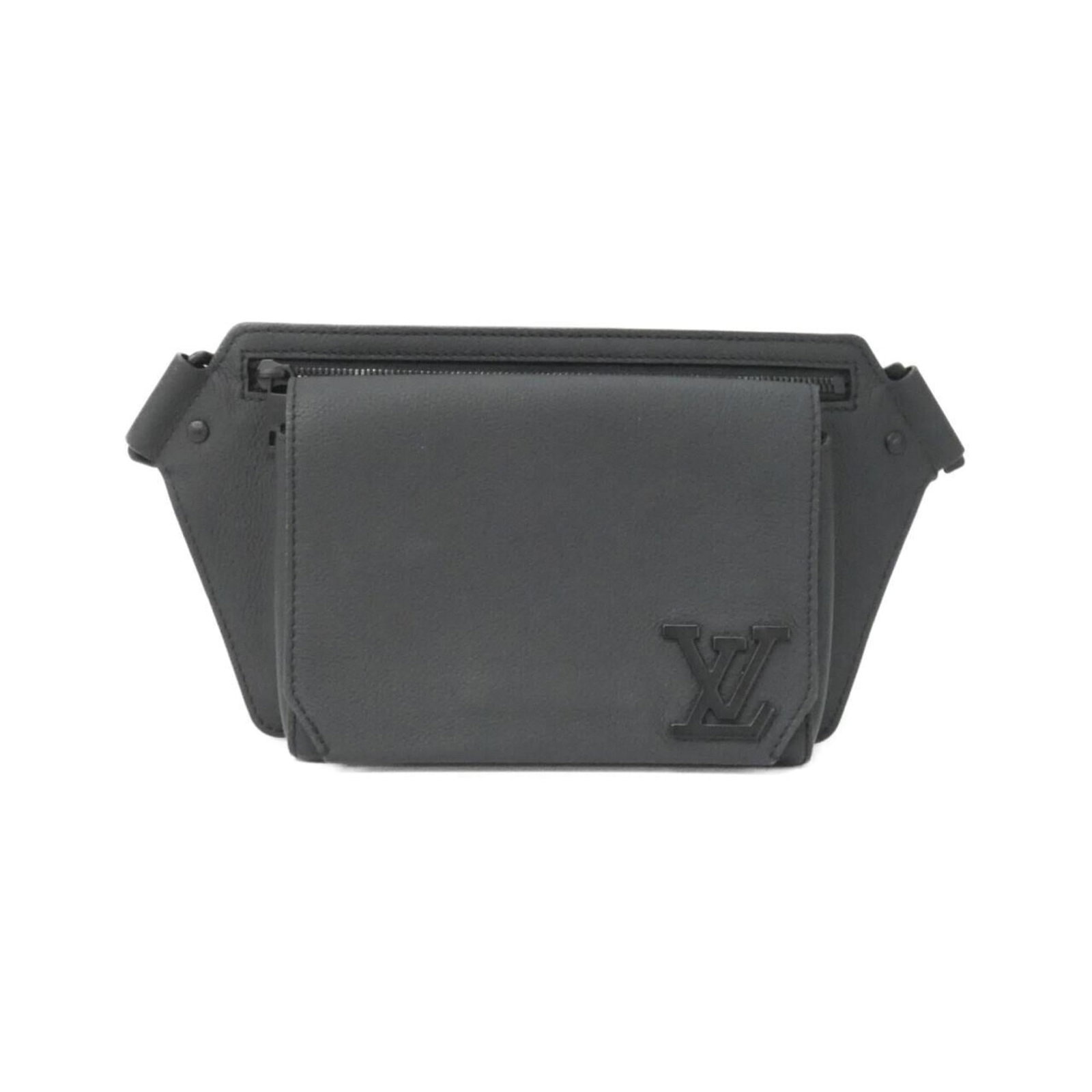 Shoulder Bag Leather Louis Vuitton: Shoulder Bag Leather Louis Vuitton Black Calf Leather Louis Vuitton Shoulder Bag with Dust Bag. This shoulder bag features classic Louis Vuitton design, made from high-quality calf leather. The bag
