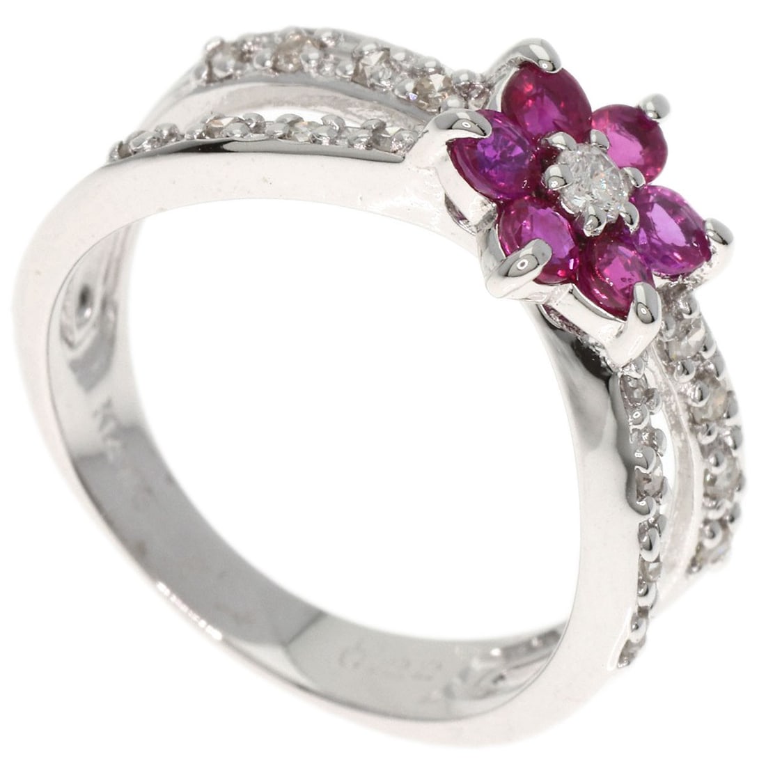 Flower Diamond Ruby Ring K14 0.22Ct White Gold 3.2G: Flower Diamond Ruby Ring K14 0.22Ct White Gold 3.2G K14 White Gold Diamond Ruby Ring with 0.22ct D Diamond. This elegant ring showcases a 0.22ct D diamond set in K14 white gold, a durable and hypoalle