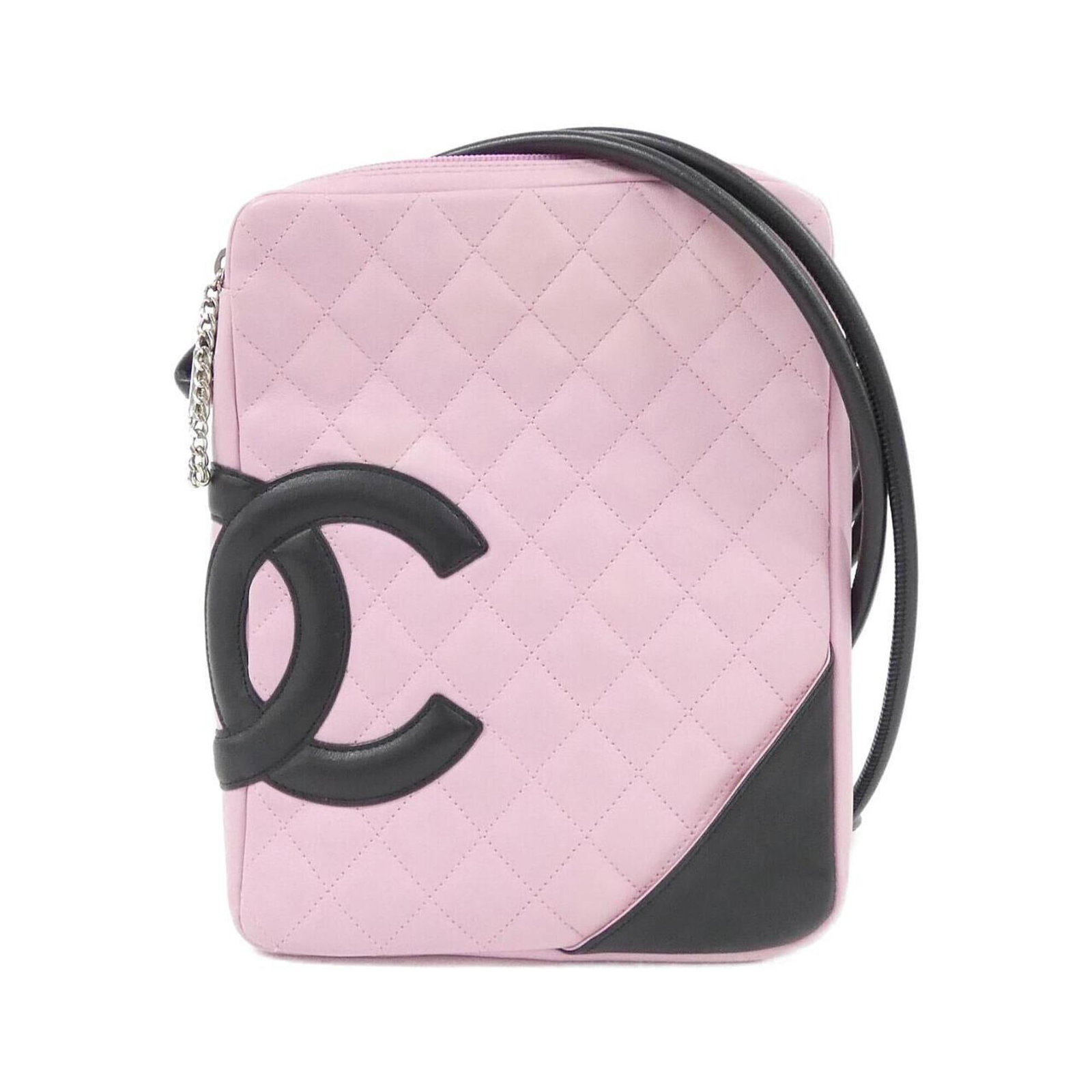 Shoulder Bag Leather Chanel: Shoulder Bag Leather Chanel This black leather shoulder bag from Chanel features a sleek design with a silver buckle, showcasing the brand's iconic style. Made from high-quality calfskin, the bag's