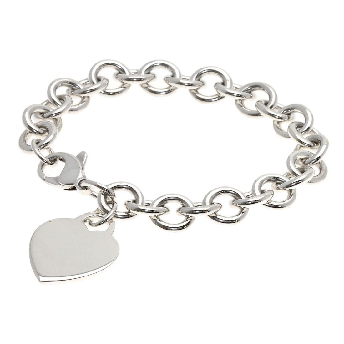 Tiffany&Co. Return To Tiffany & Co. Heart Tag Bracelet Silver: Tiffany&Co. Return To Tiffany & Co. Heart Tag Bracelet Silver Silver Tiffany&Co. Return To Tiffany & Co. Heart Tag Bracelet, featuring a sleek and modern design with a silver finish. This classic