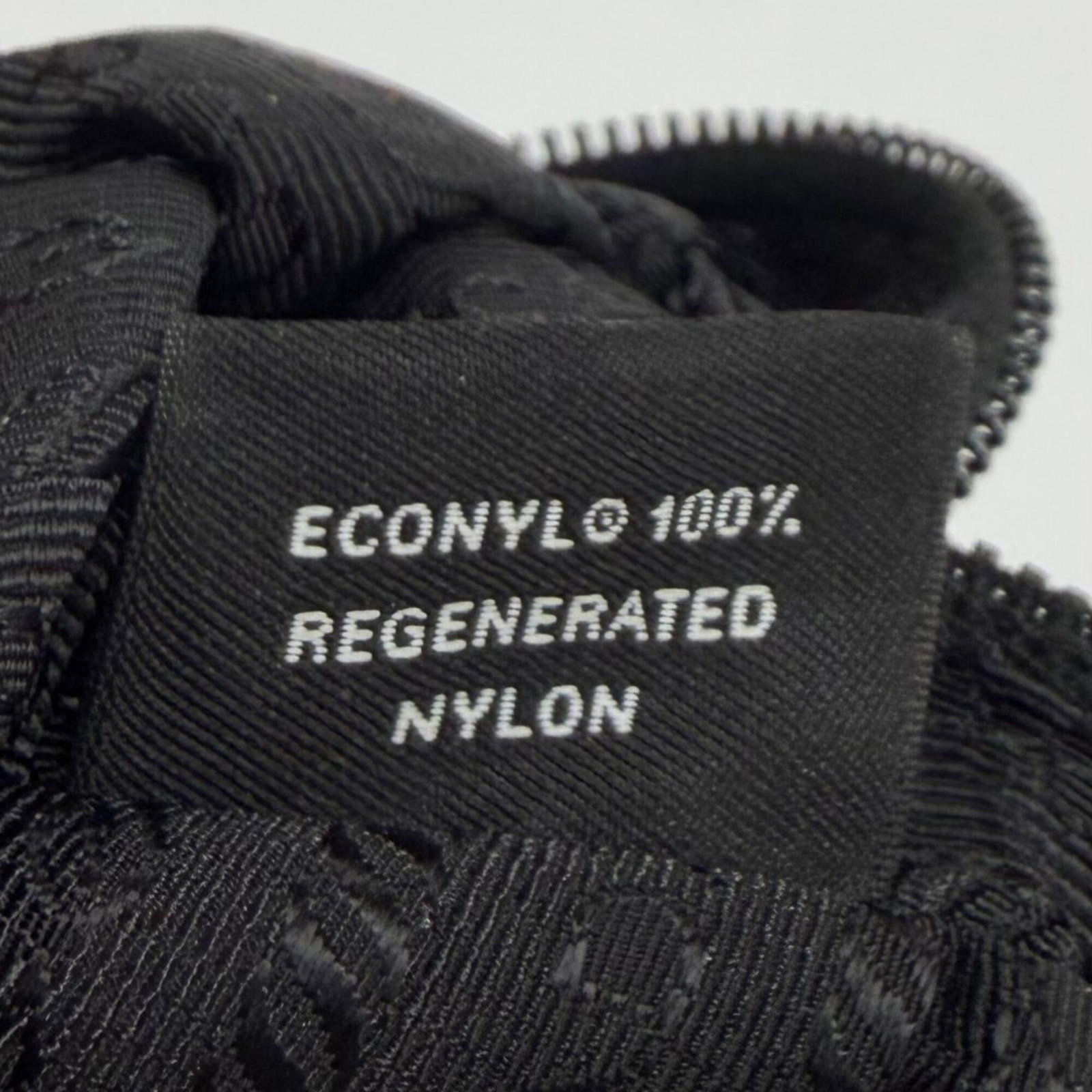 Nylon Prada Pouch - 9