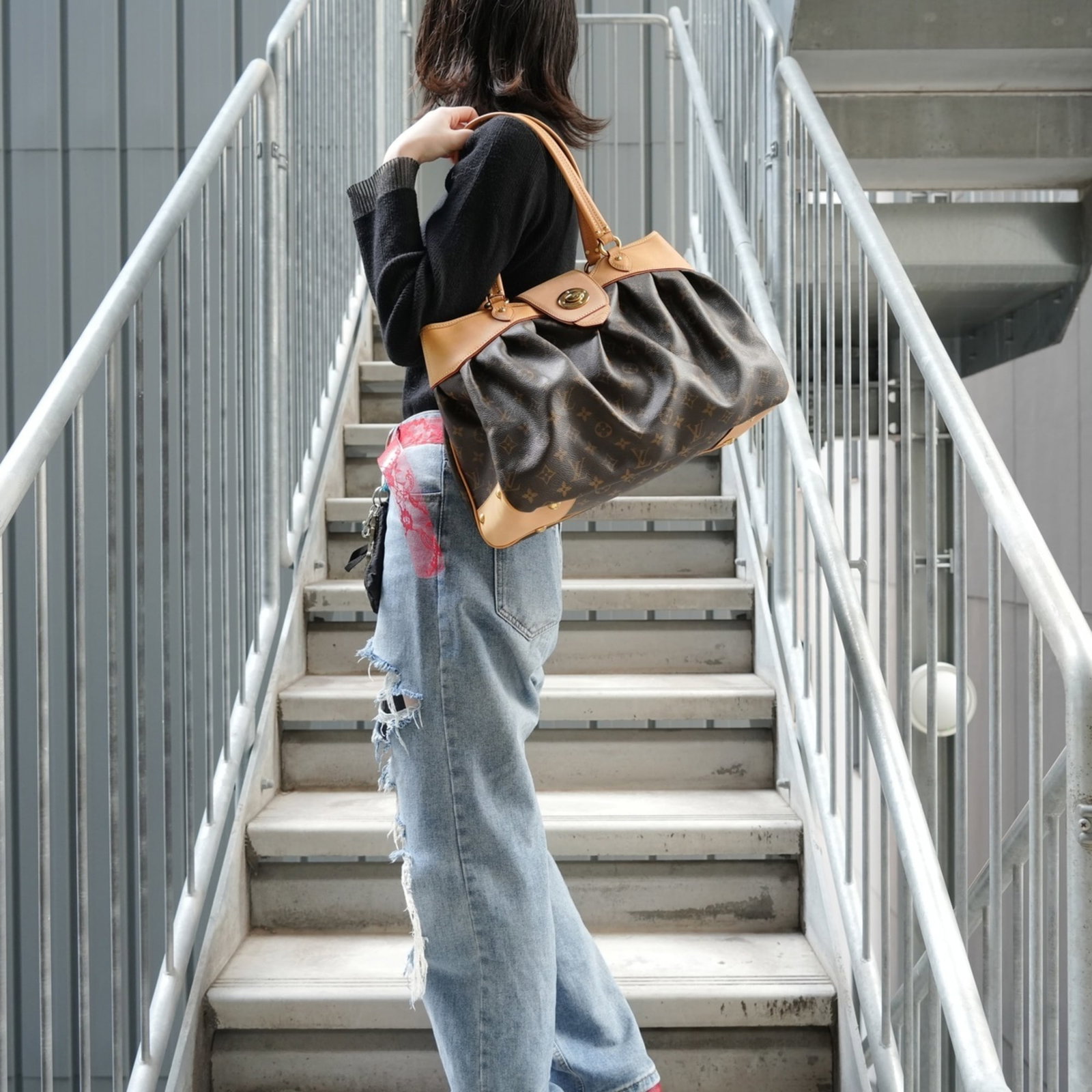 Shoulder Bag Monogram Louis Vuitton - 12