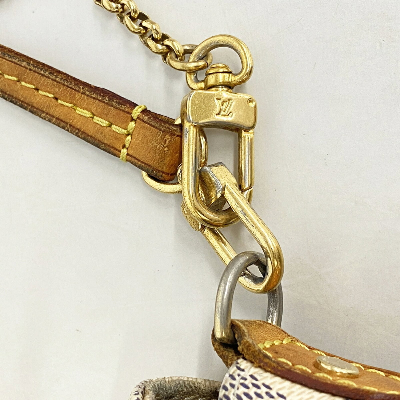 Handbag Louis Vuitton - 11