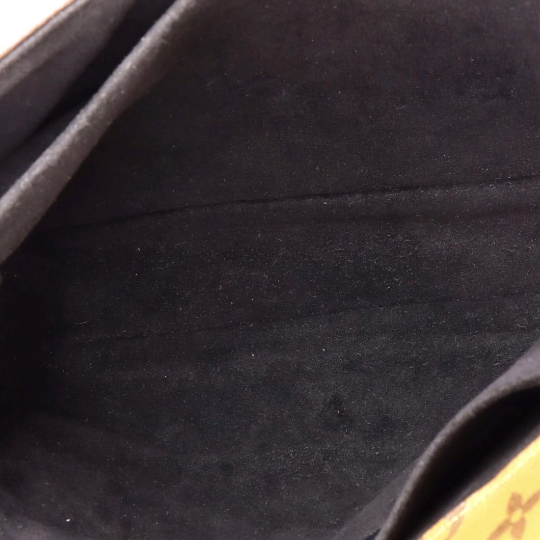 Monogram Reverse Canvas Pochette Louis Vuitton - 5