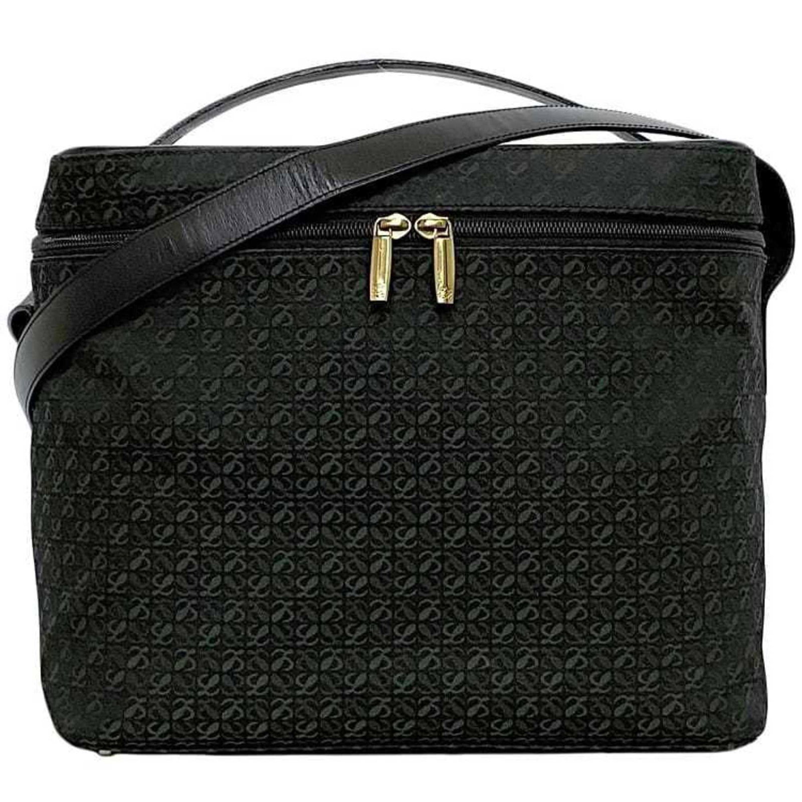 Canvas Leather Shoulder Bag Loewe: Canvas Leather Shoulder Bag Loewe Canvas Leather Shoulder Bag Loewe is a stylish and versatile bag made from canvas and leather, available in black and green colors. This shoulder bag measures 26cm x 