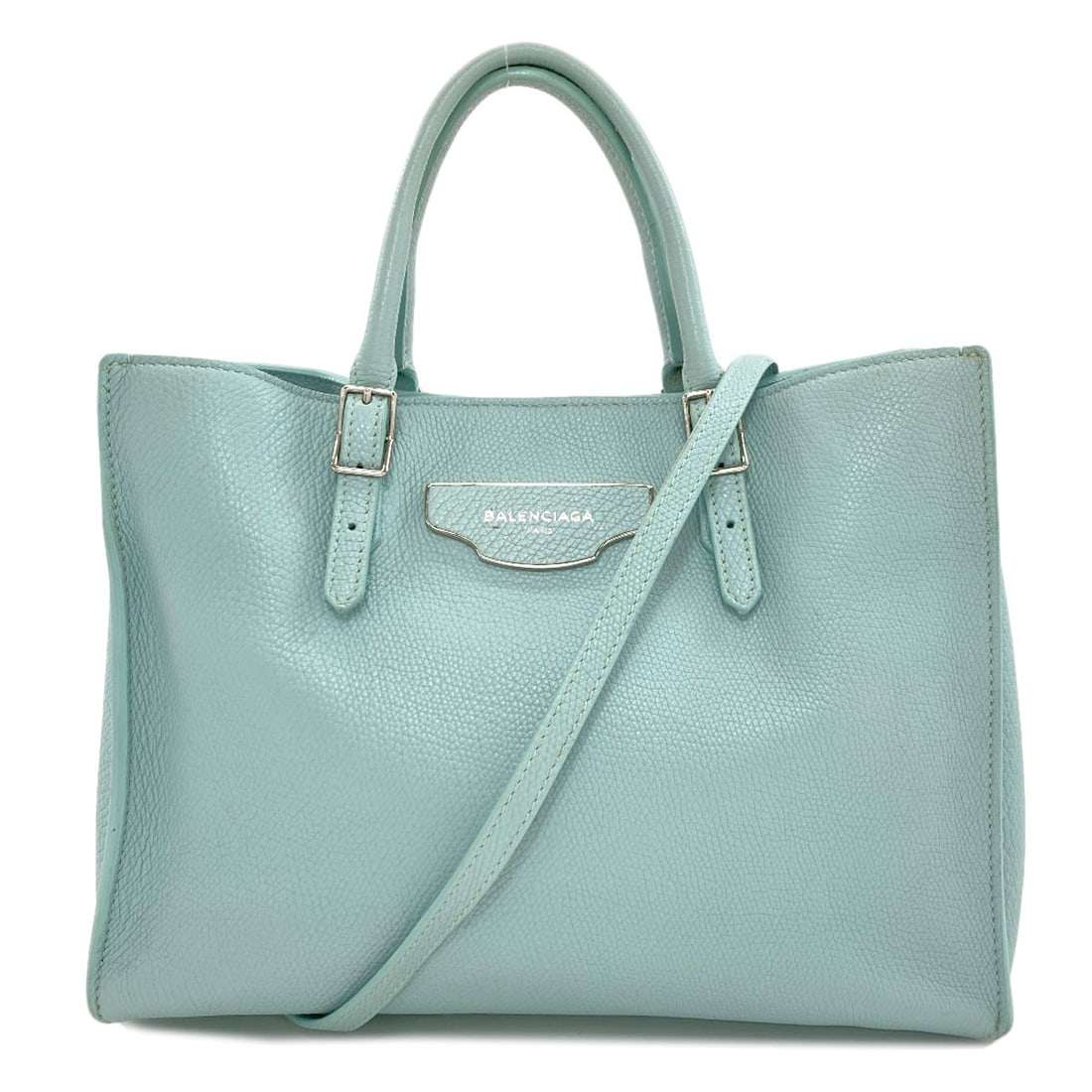 Balenciaga 399531 The Paper 2Way Handbag Leather: Balenciaga 399531 The Paper 2Way Handbag Leather The Balenciaga 399531 The Paper 2Way Handbag features a striking green exterior made from high-quality leather, showcasing the brand's signature