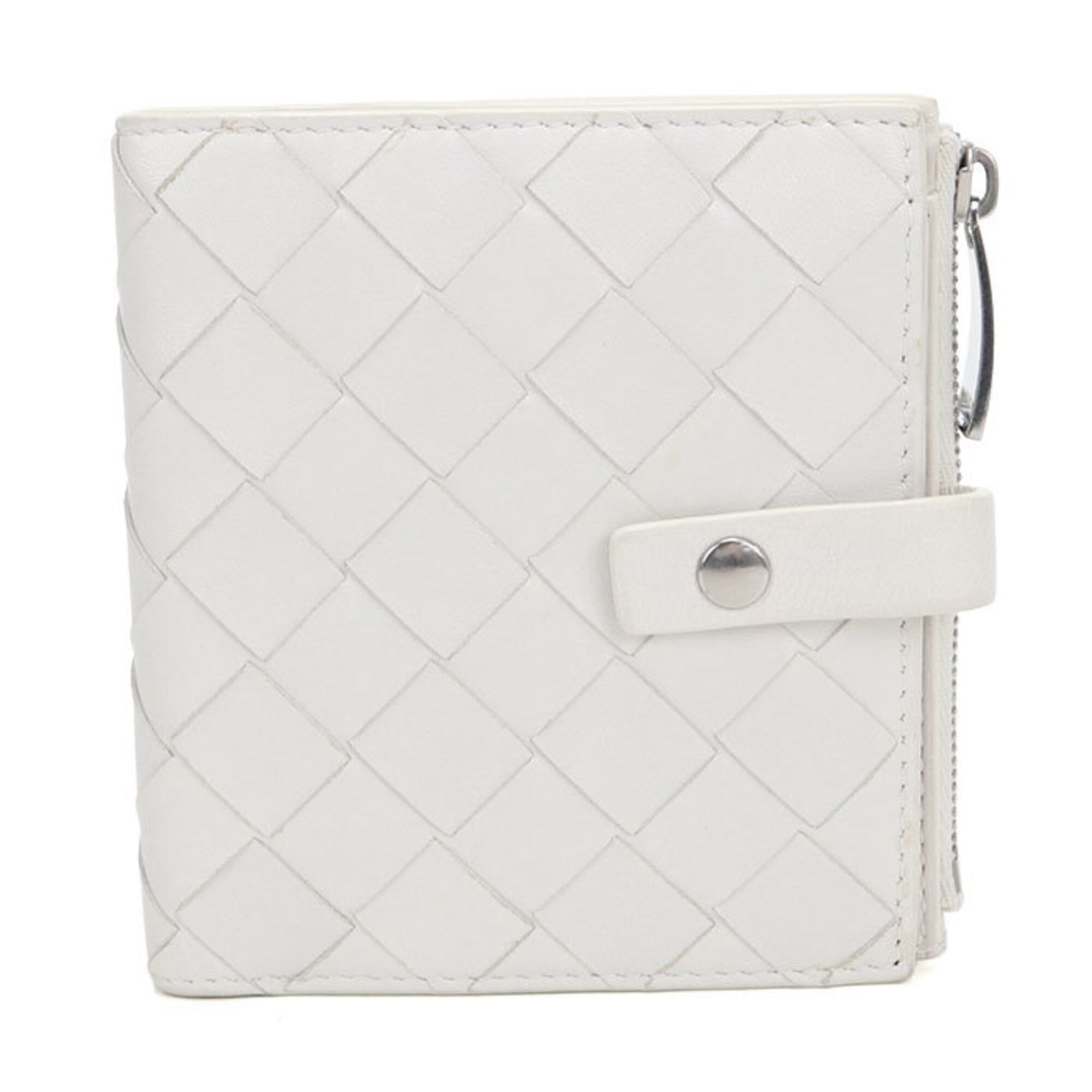 Bottega Veneta Wallet (Bi-Fold) Leather: Bottega Veneta Wallet (Bi-Fold) Leather White leather bi-fold wallet from Bottega Veneta, Italy, with a classic design and clean lines. Measuring 11cm x 10cm x 1.5cm, this wallet is a stylish