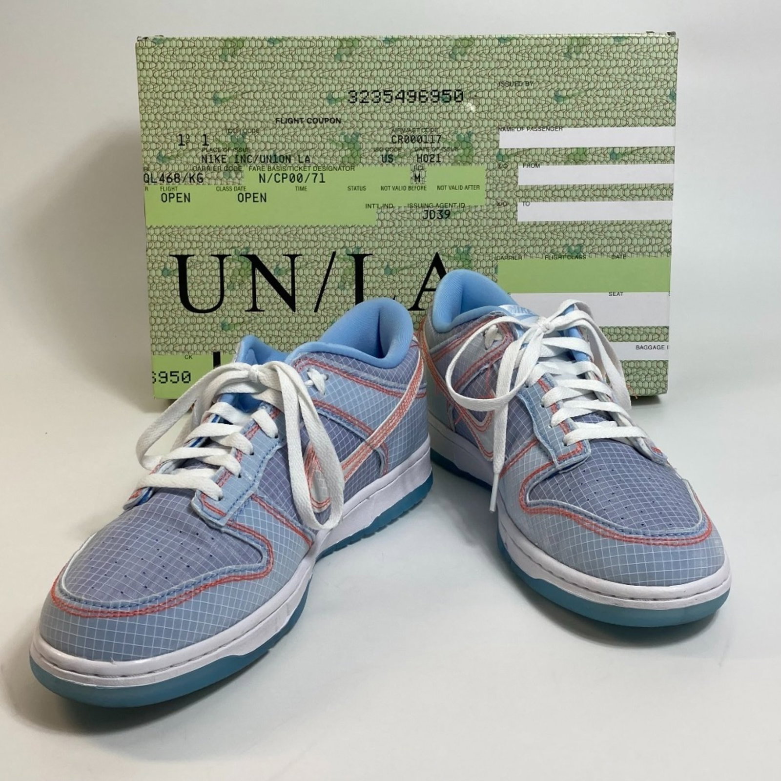 Sneakers by Nike - 15
