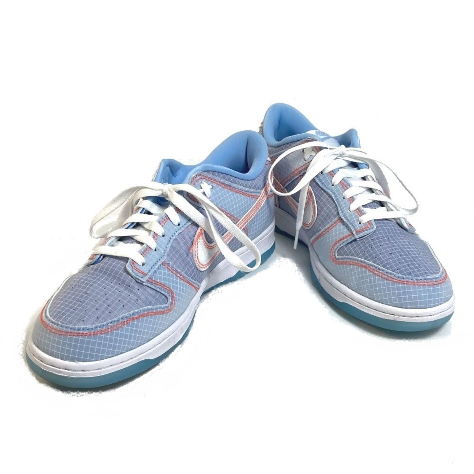Sneakers by Nike: Sneakers by Nike Light blue canvas sneakers with a 3cm heel and 10cm width, available in US size 9, come with a box. Item Specifics: Brand: Nike MPN: DJ9649-400 Type: Sneakers Gender: Men Color: