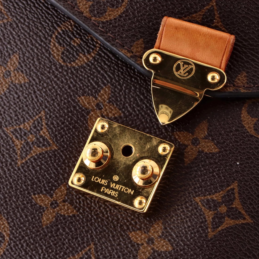 Canvas Monogram Pochette Louis Vuitton - 6