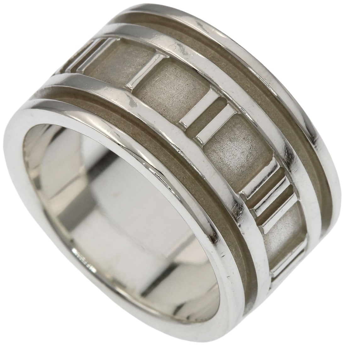 Tiffany Co Atlas Wide Silver Ring: Tiffany Co Atlas Wide Silver Ring Silver Atlas Wide Ring by Tiffany&Co. features a striking design with a silver metal exterior. This ring is a size 7.25(US) and does not have a main stone. The