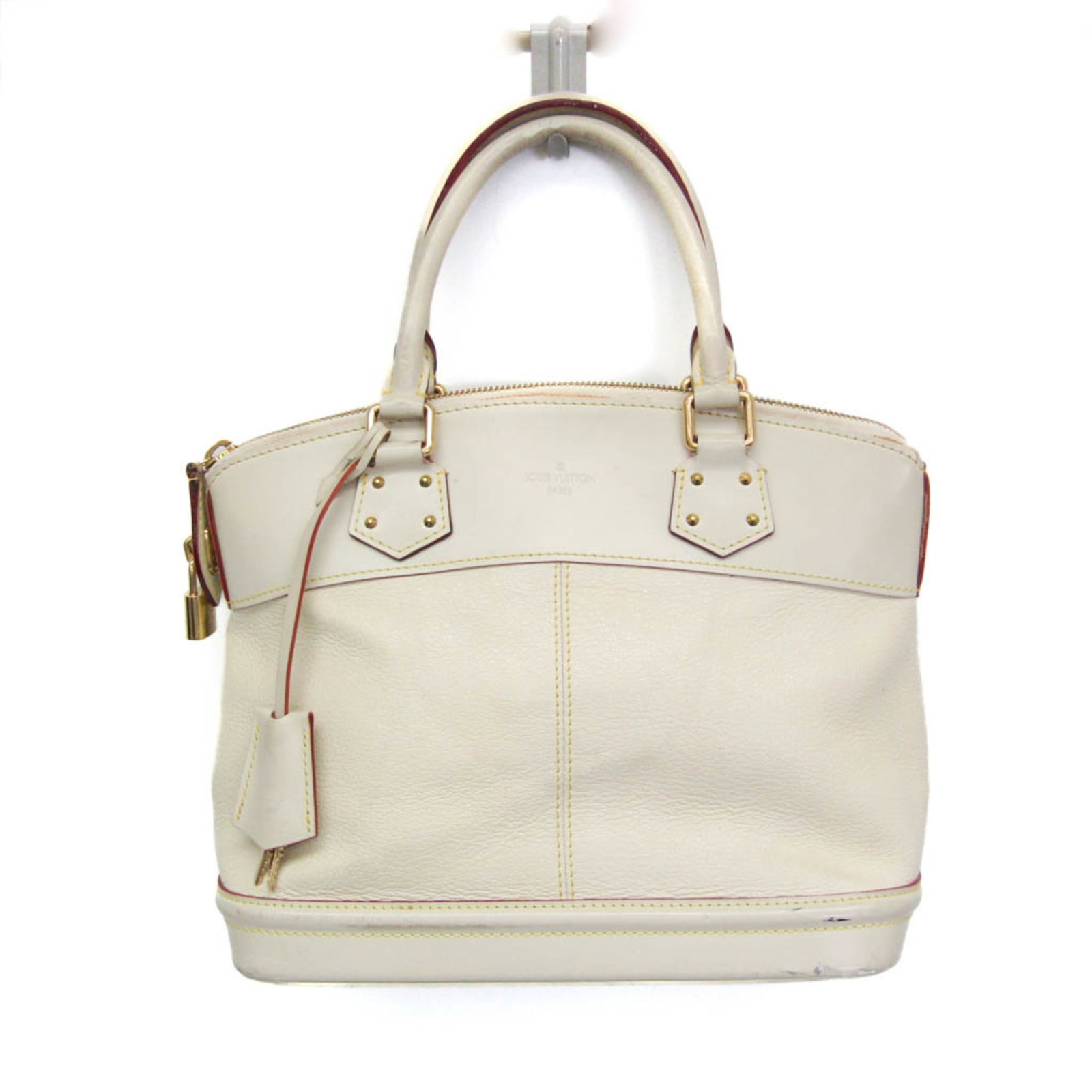 Handbag Suhali Leather Louis Vuitton: Handbag Suhali Leather Louis Vuitton Suhali leather Louis Vuitton Lockit PM handbag features a unique blend of style and craftsmanship, with its gold hardware and zipper closure adding a touch of