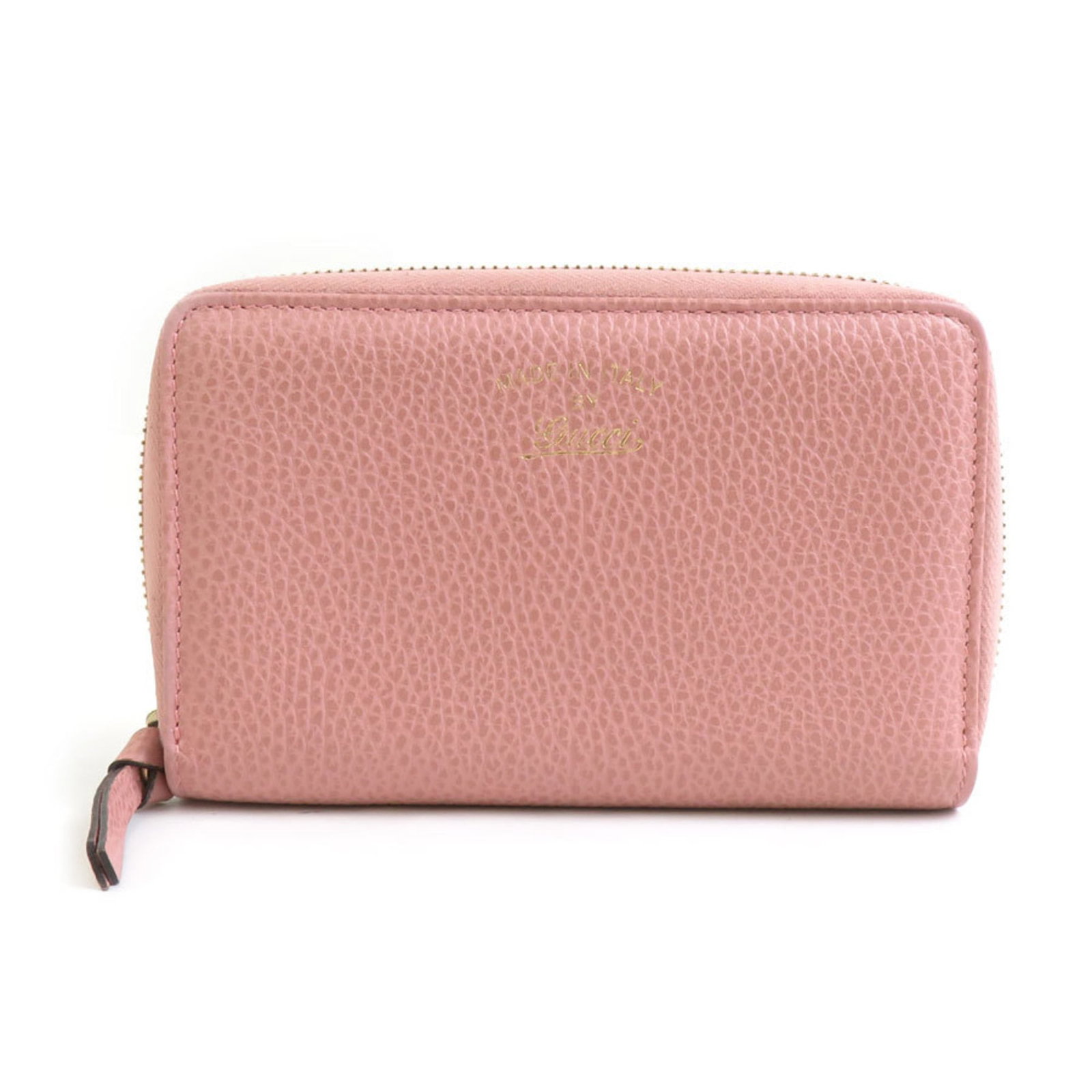 Gucci Wallet (Bi-Fold) Leather: Gucci Wallet (Bi-Fold) Leather Pink Gucci bi-fold leather wallet with classic design, measuring 10cm x 15.7cm x 2cm. Made from high-quality leather, this wallet features a timeless style that suits ev