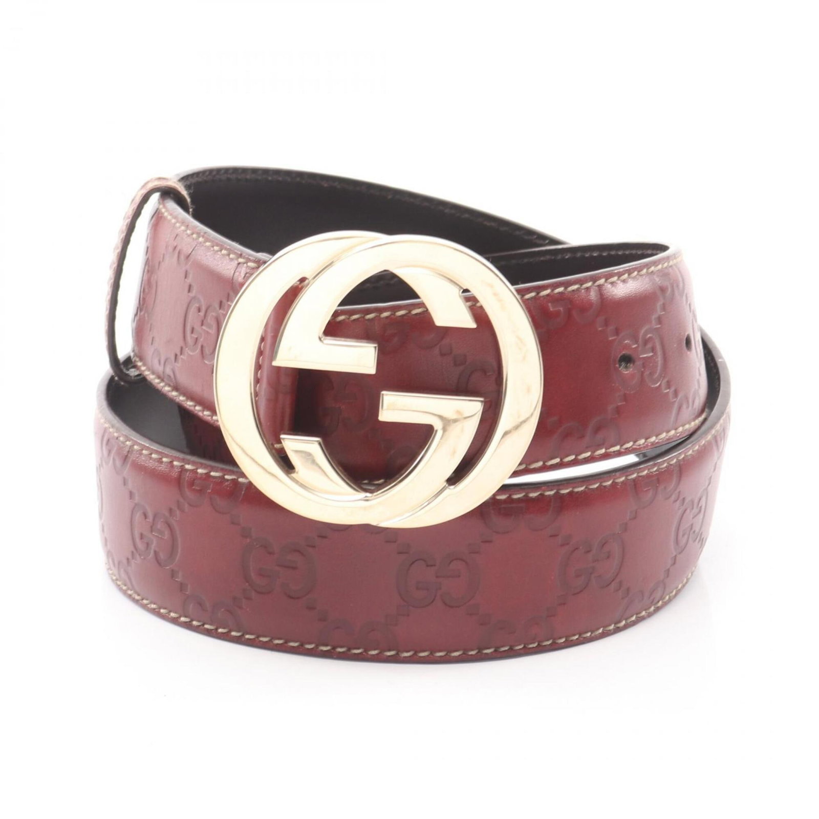 Standard Belt Gucci: Standard Belt Gucci Bordeaux leather standard belt from Gucci, featuring a classic design with a length of 78cm-83cm. This belt is made from high-quality leather and boasts a timeless look that comple