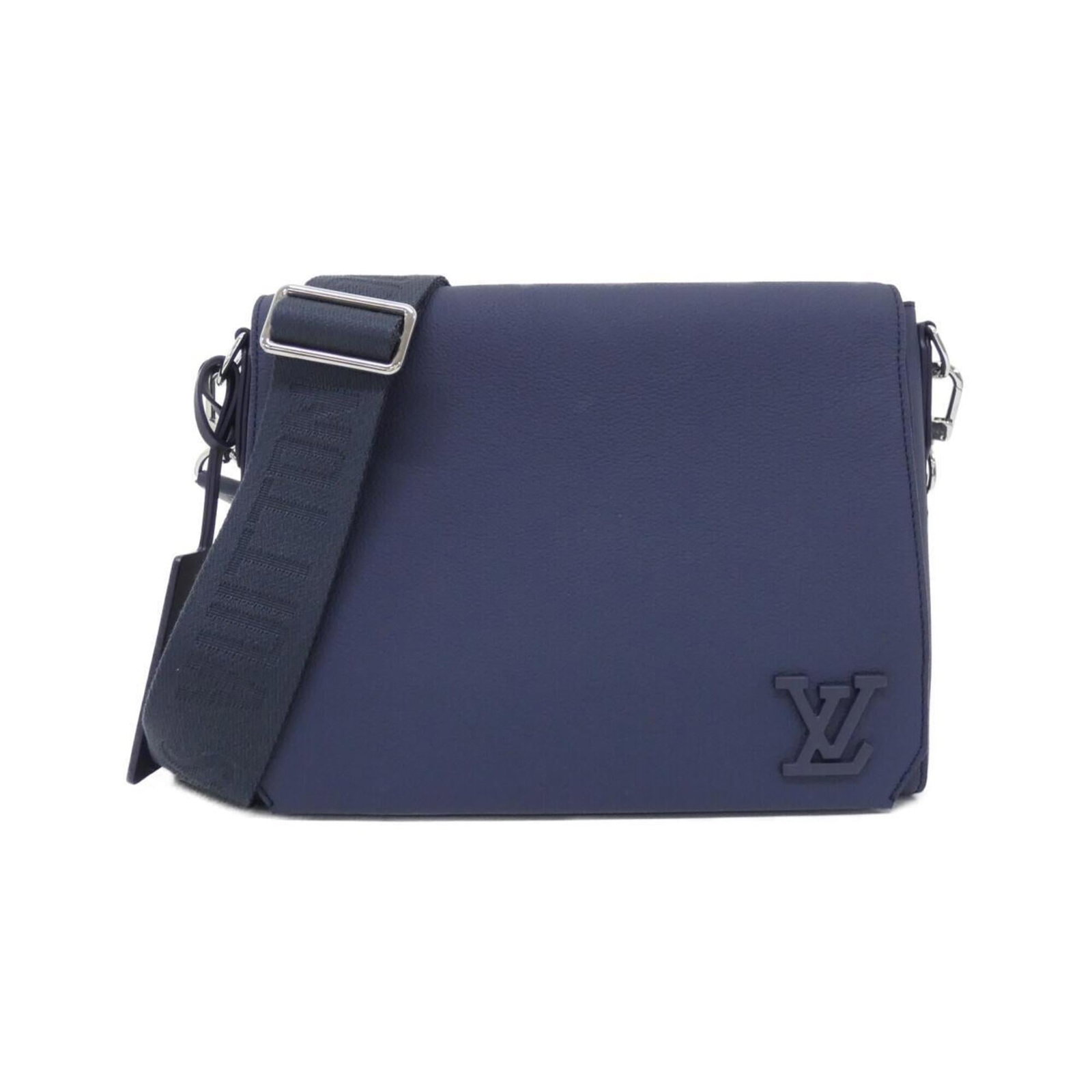 Shoulder Bag Leather Louis Vuitton: Shoulder Bag Leather Louis Vuitton Blue Calfskin Leather Louis Vuitton Shoulder Bag, 24cm x 28cm x 10cm. This shoulder bag features high-quality leather construction and a classic design. Made from