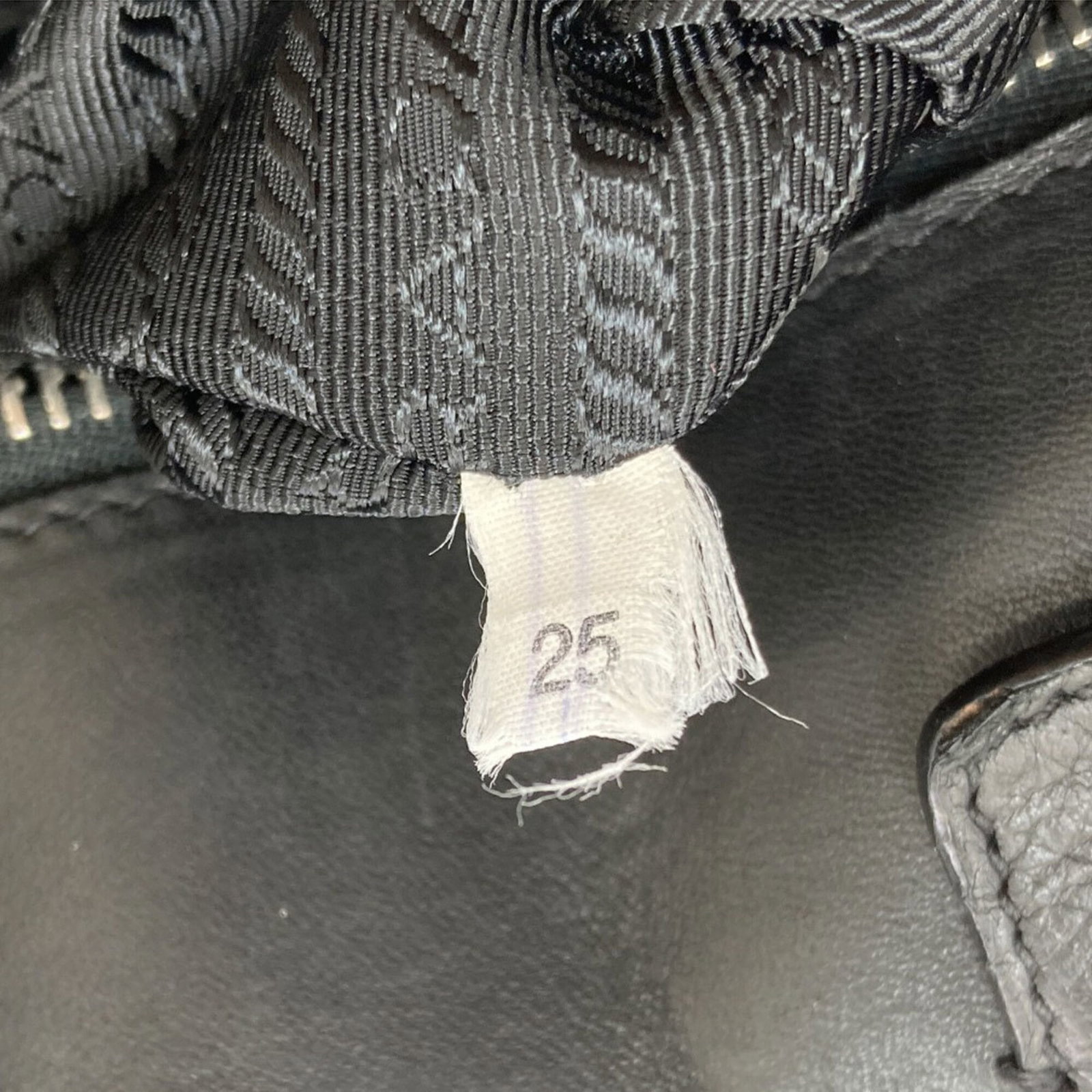 Handbag Leather Prada - 7
