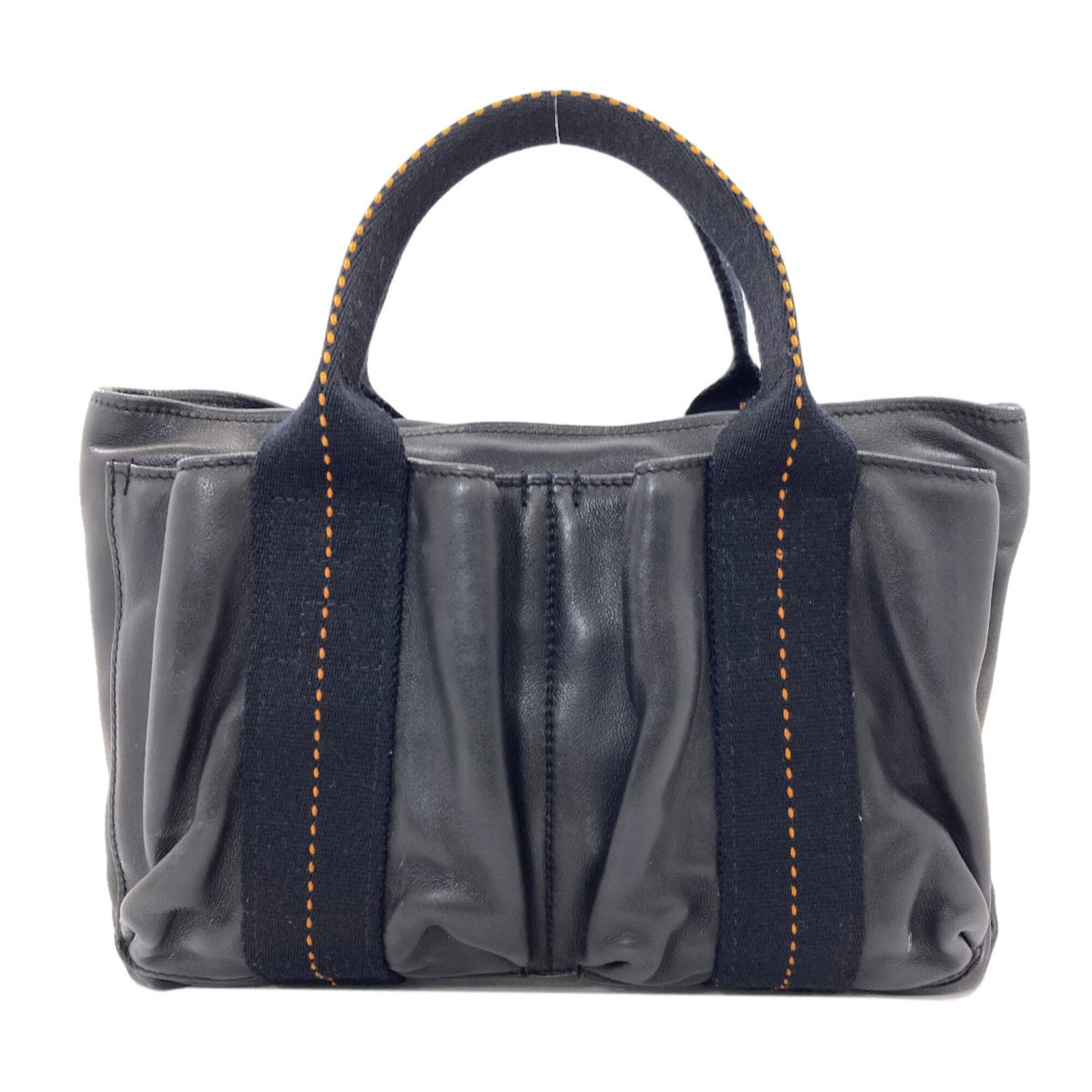 Handbag Leather Hermes: Handbag Leather Hermes Black leather handbag from Hermes, measuring 18cm x 26cm x 5cm. This classic design features high-quality leather construction and a timeless black color. Item Specifics: