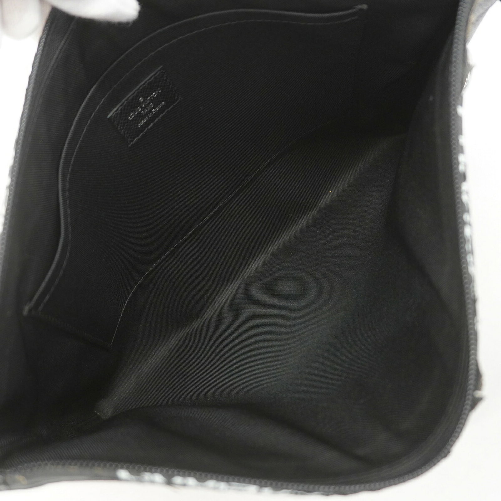 Louis Vuitton Bag - 4