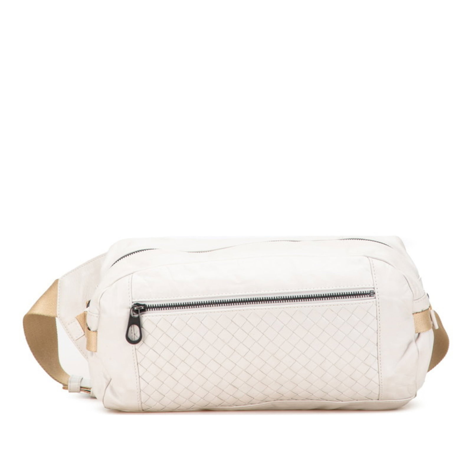 Fanny Leather Pack Bottega: Fanny Leather Pack Bottega Bottega Veneta's Fanny Leather Pack is a sleek, beige and white leather accessory. Measuring 17cm x 29cm x 15cm, it features a classic design with clean lines and minimal