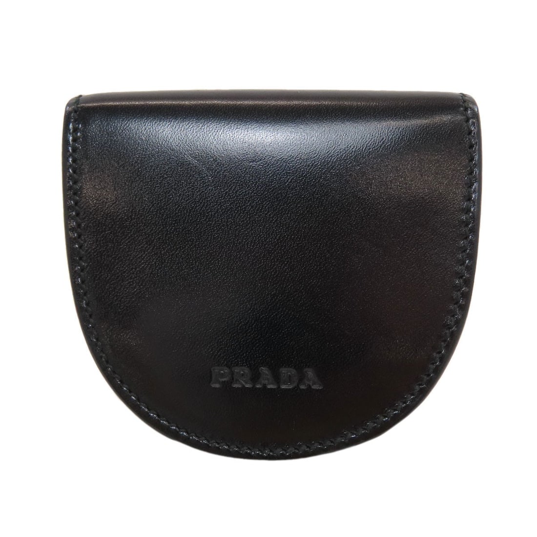 Prada Calf Purse Coin: Prada Calf Purse Coin Black calf material, black exterior, and no accessories make up this Prada coin purse. The style is described as a coin purse, and it bears a signature. This item is a Prada