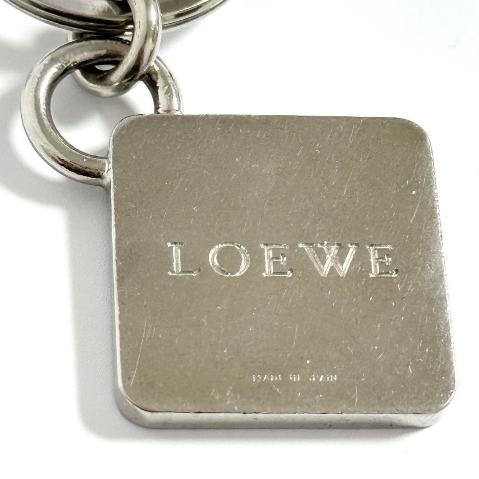 Metal Keyring Loewe - 8