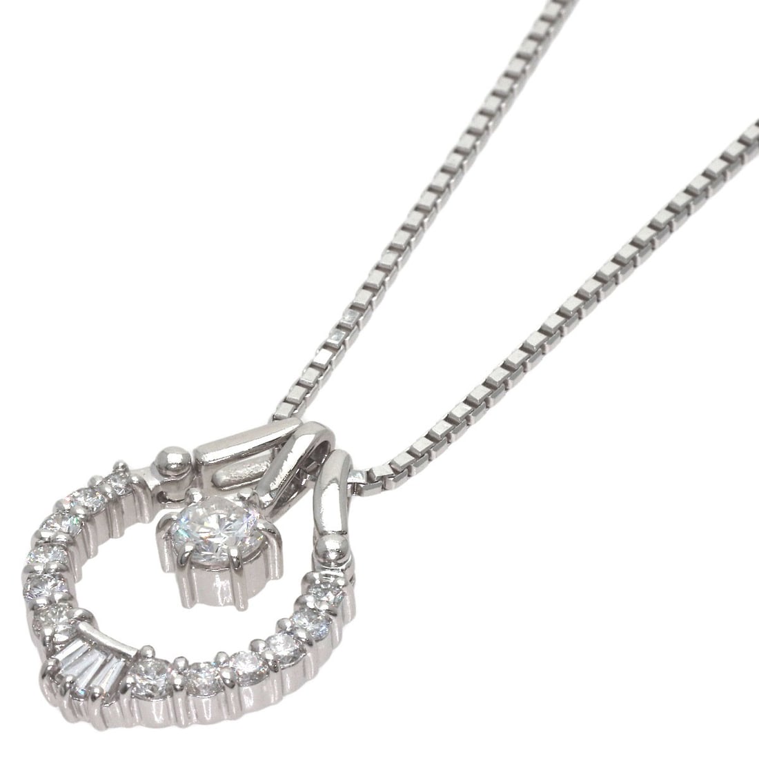 0.41Ct Diamond Necklace Platinum Pt850 Pt900 10.8G: 0.41Ct Diamond Necklace Platinum Pt850 Pt900 10.8G Platinum Pt850 necklace featuring a 0.41ct diamond, paired with a 0.609ct diamond, set in a high-quality platinum chain. The necklace boasts a