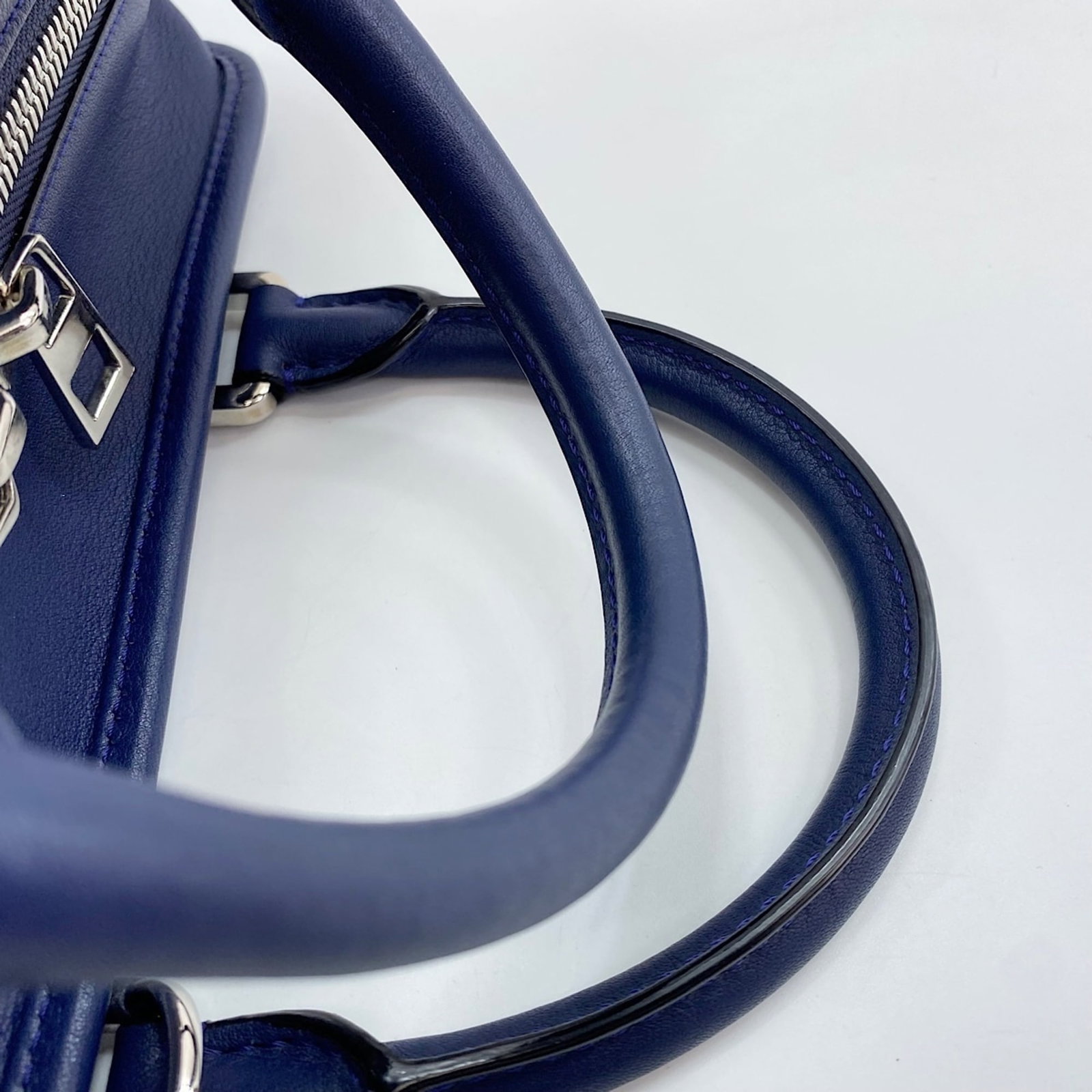 Handbag Loewe - 10