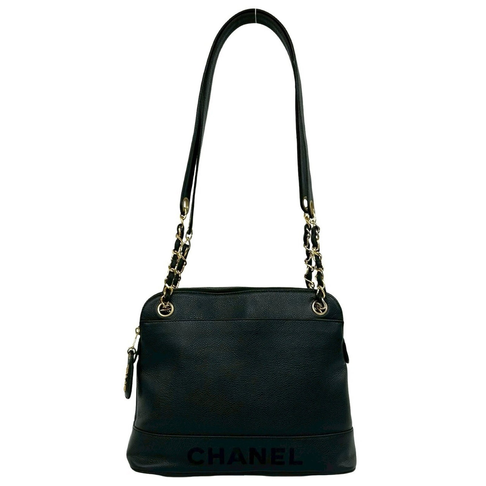 Calfskin Grained Shoulder Bag Tote Bag Chanel: Calfskin Grained Shoulder Bag Tote Bag Chanel Calfskin Grained Shoulder Bag Tote Bag Chanel - A timeless and sophisticated shoulder bag made from high-quality, grained calfskin, featuring a sleek and