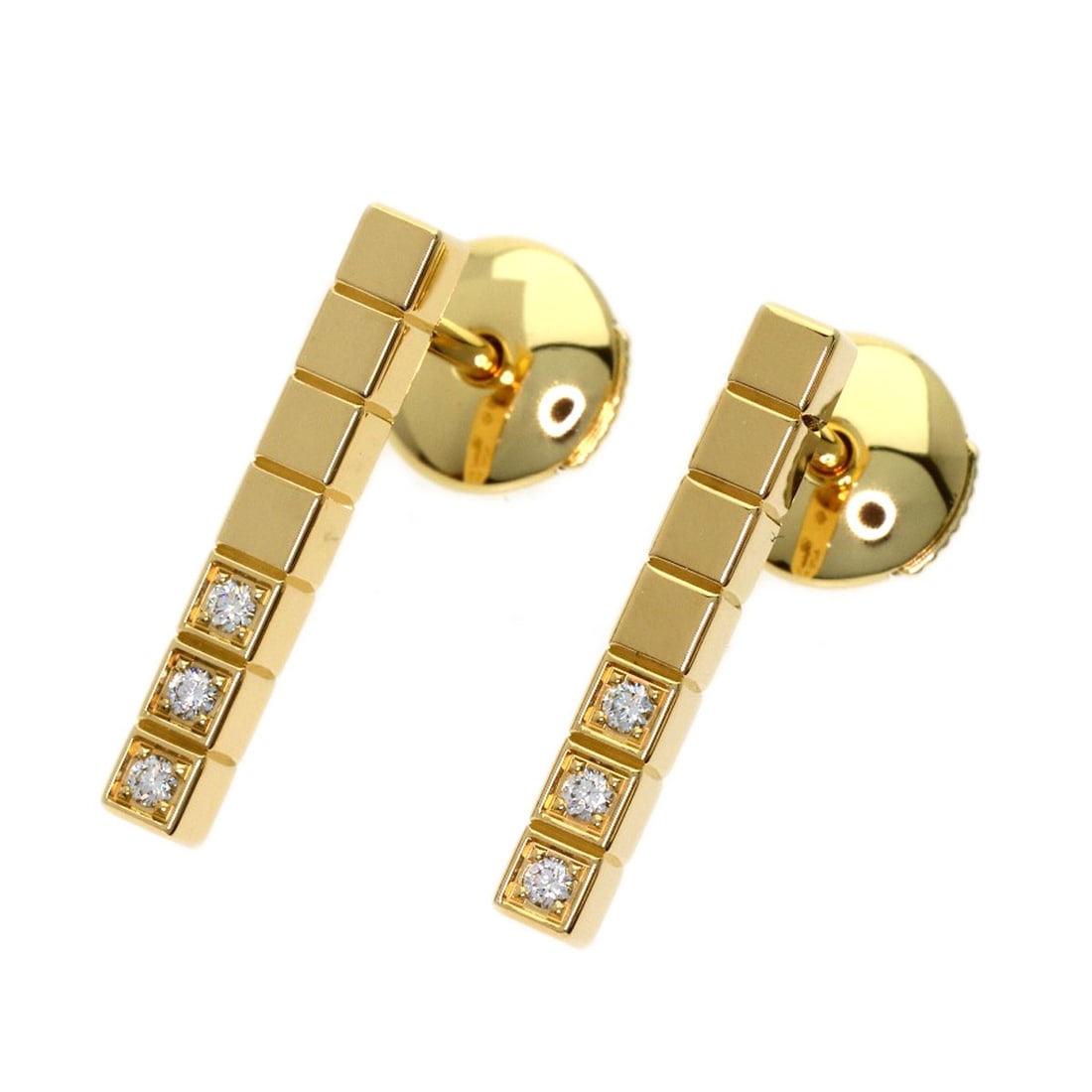 Ice Cube Half Diamond Set Chopard 837702 Yellow Gold Earring K18: Ice Cube Half Diamond Set Chopard 837702 Yellow Gold Earring K18 Chopard's 837702 earring set boasts a striking half diamond design, set in K18 yellow gold for a luxurious touch. The earring's open